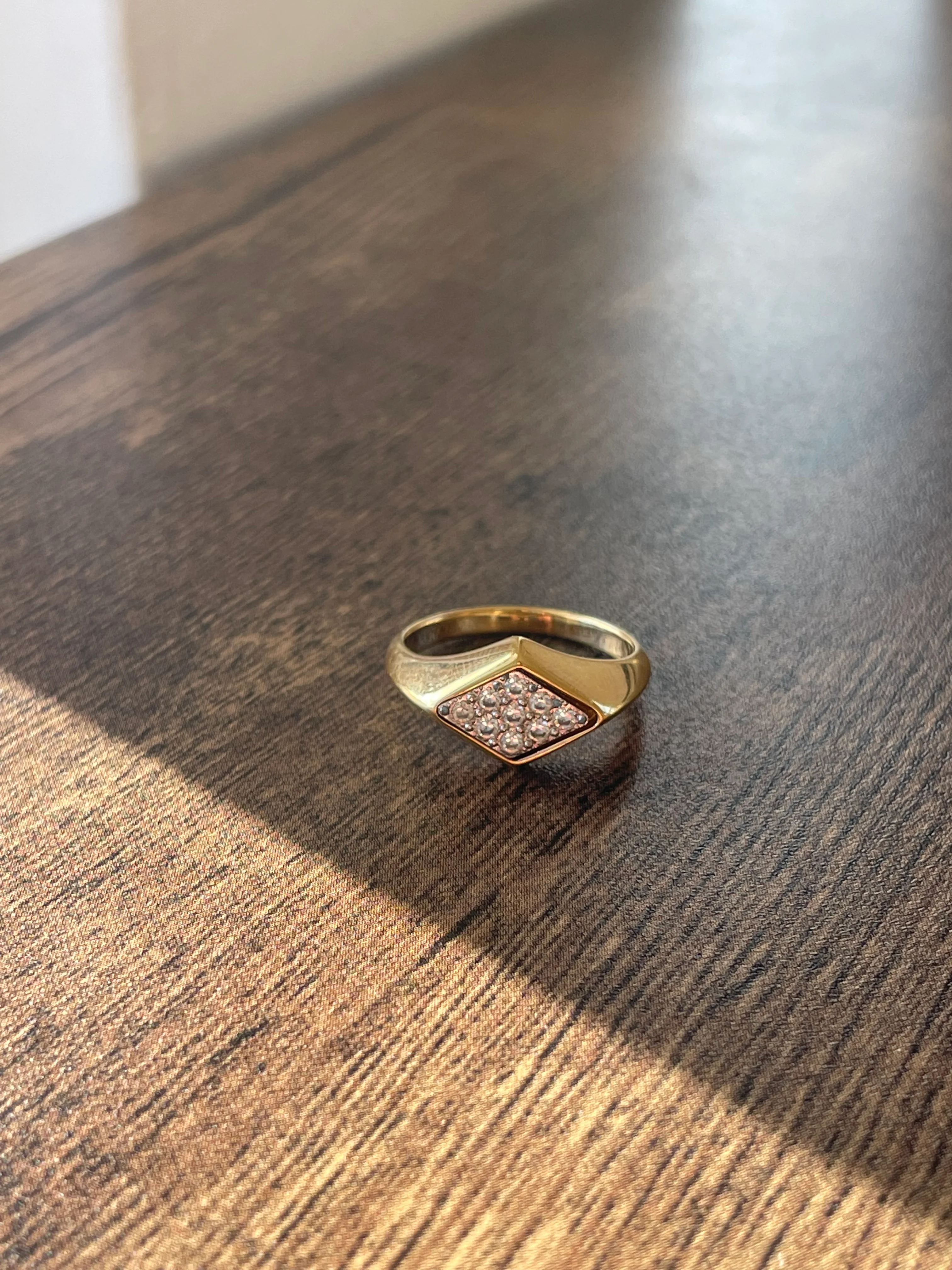 80s/90s Gold Plated Cz Rhinestone Ring By Avon - Image 5