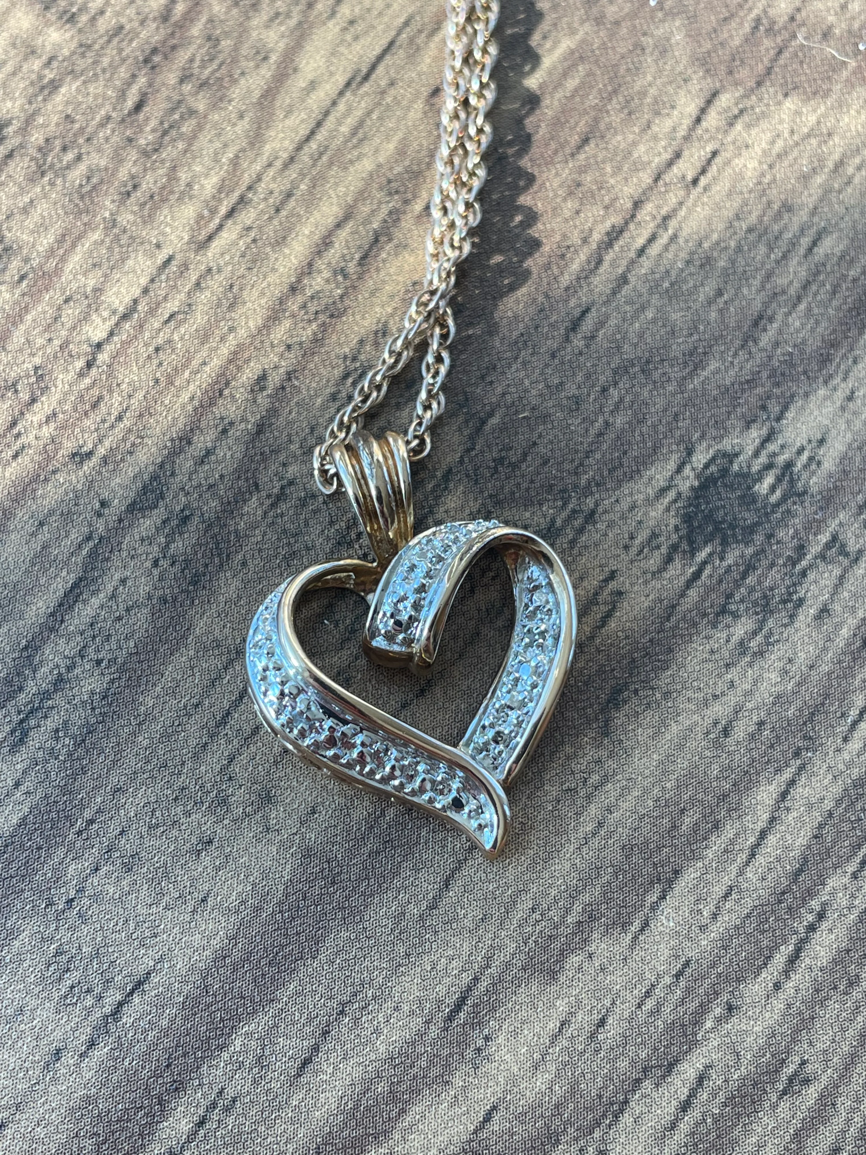 80s/90s Gold Vermeil Heart Necklace - Image 11