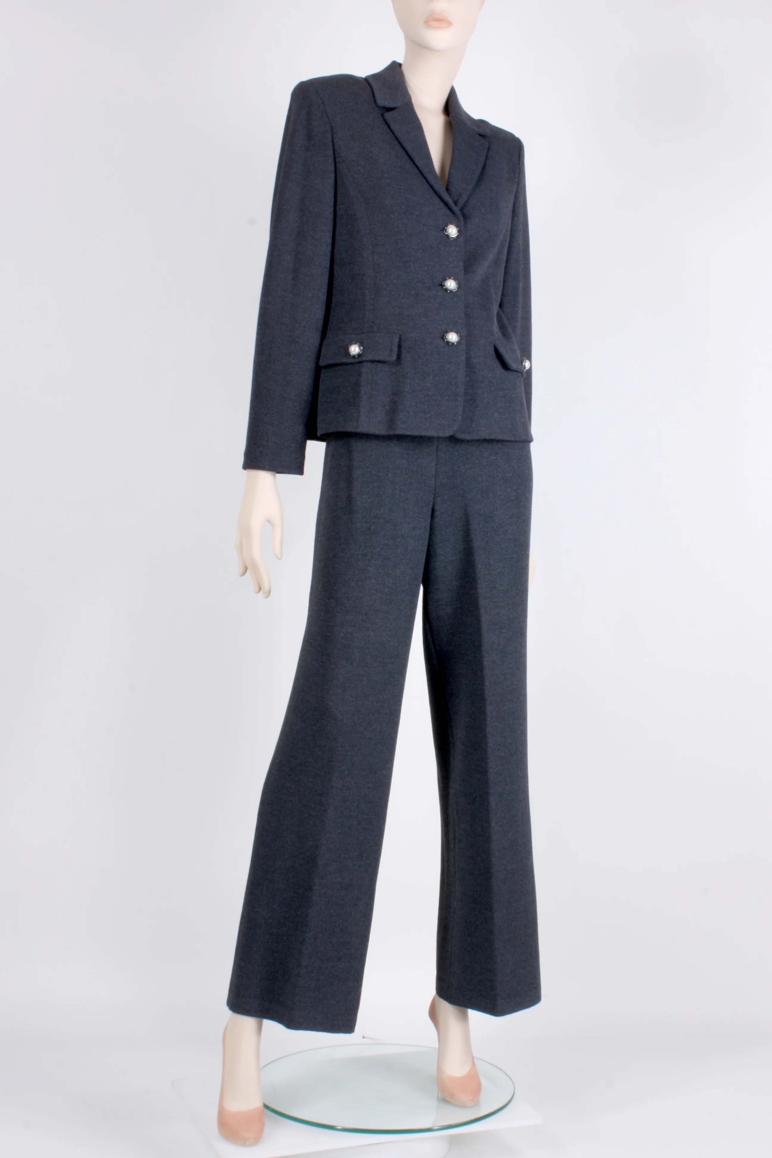 80s/90s Gray Santana Knit Blazer Jacket Top Pant Suit Set By St. John Collection - Image 4