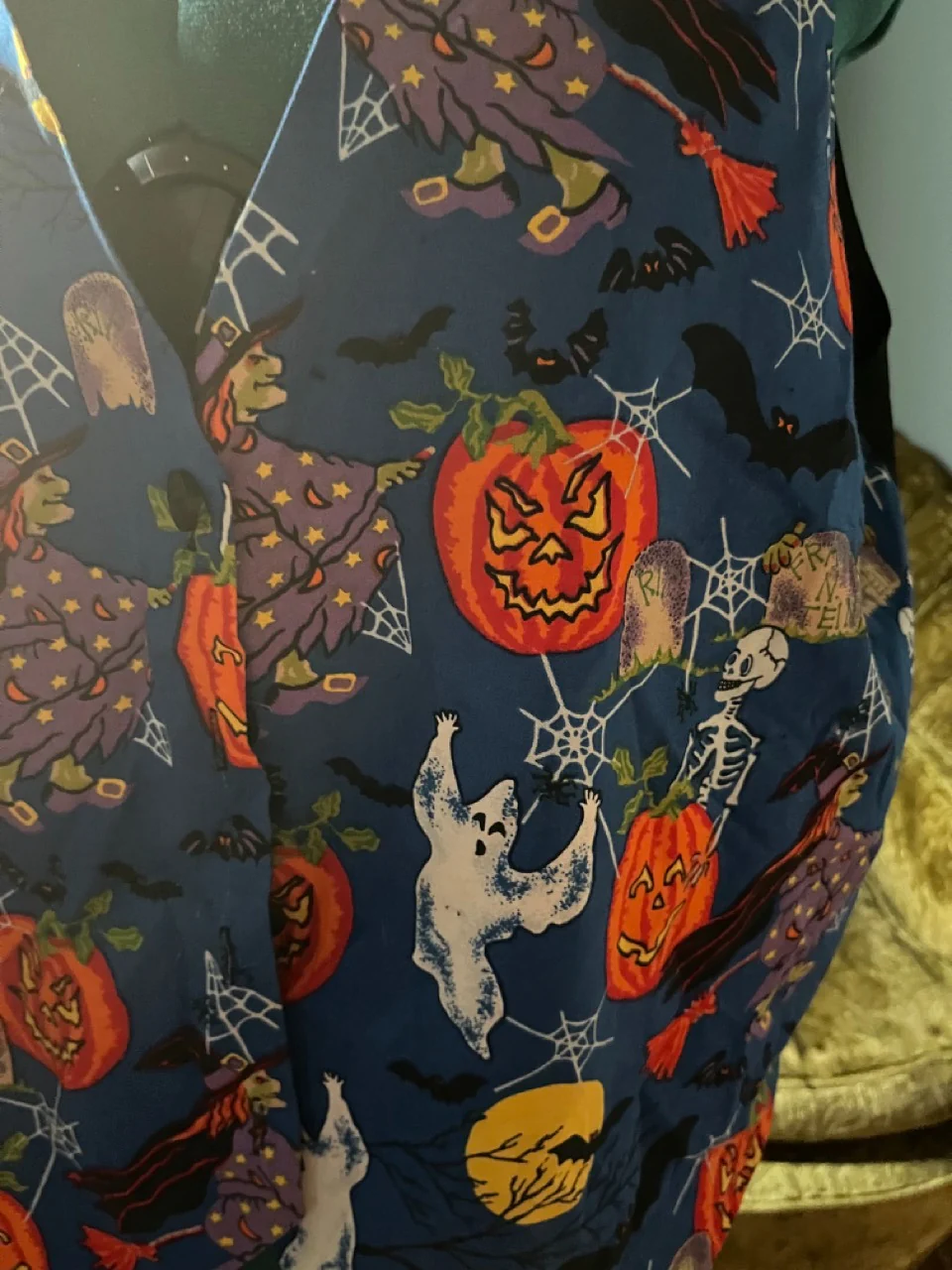 80s-90s Halloween Vest with Spooky Characters 1x by Basic Editions Plus - Image 3