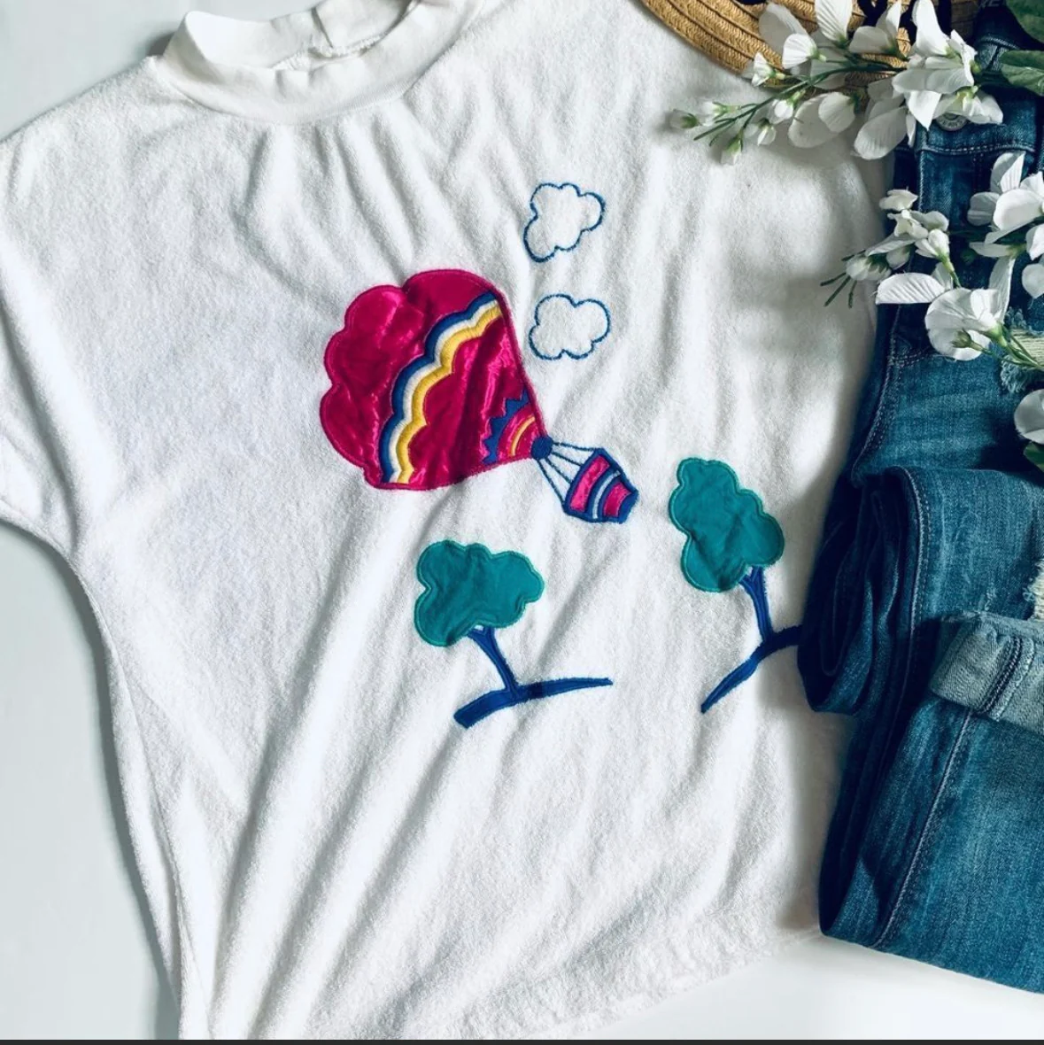 80s/90s Handmade Hot Air Balloon Terry Cloth T-shirt - Image 3