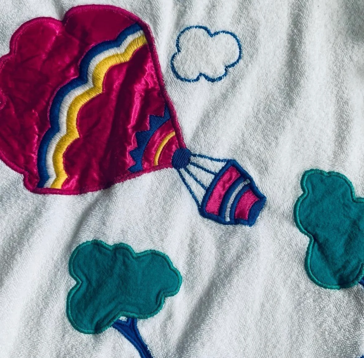 80s/90s Handmade Hot Air Balloon Terry Cloth T-shirt - Image 5