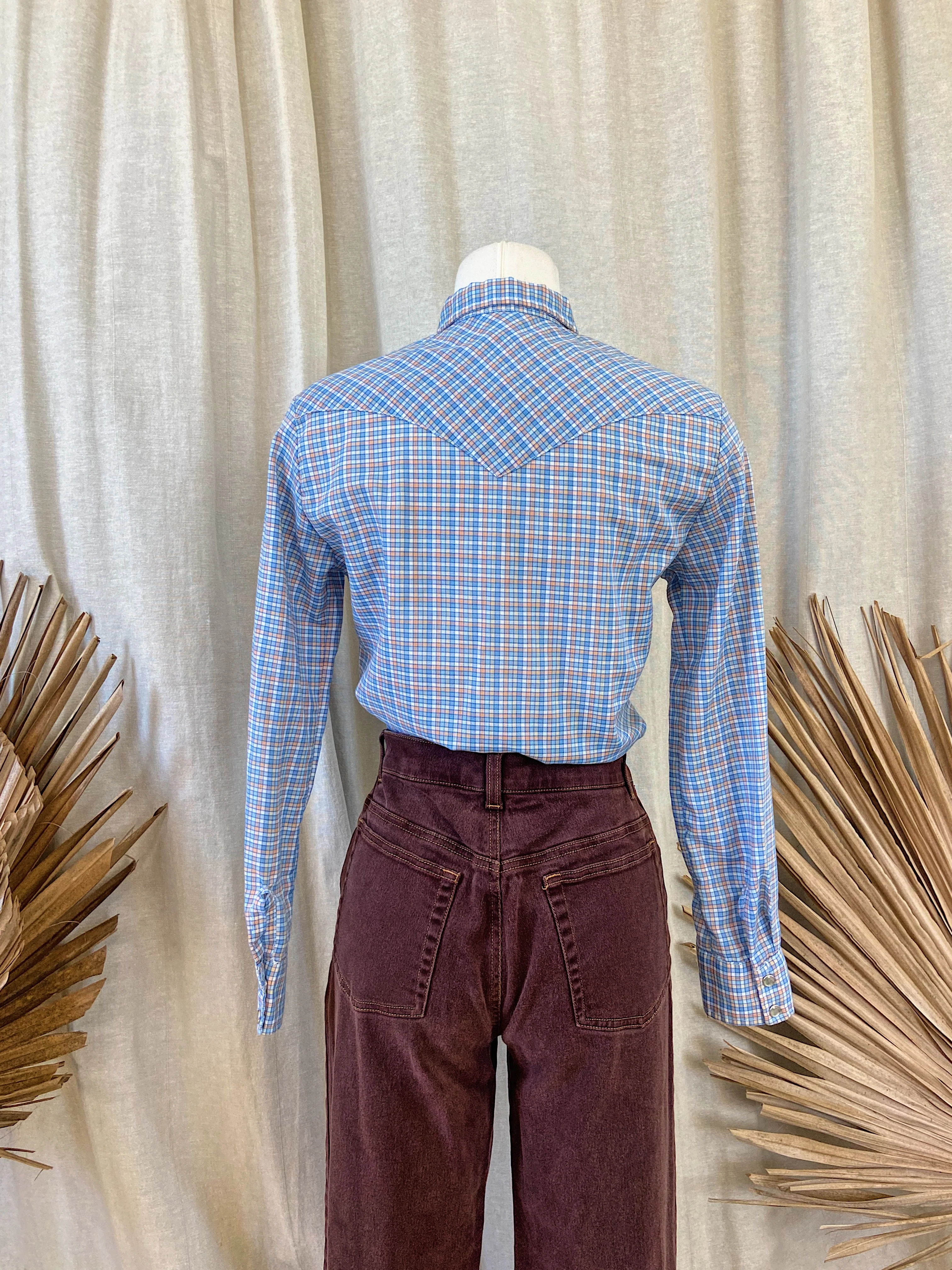 80s/90s High Rise Cheeky Straight Jean In Chocolate Brown By Jones New York - Image 8