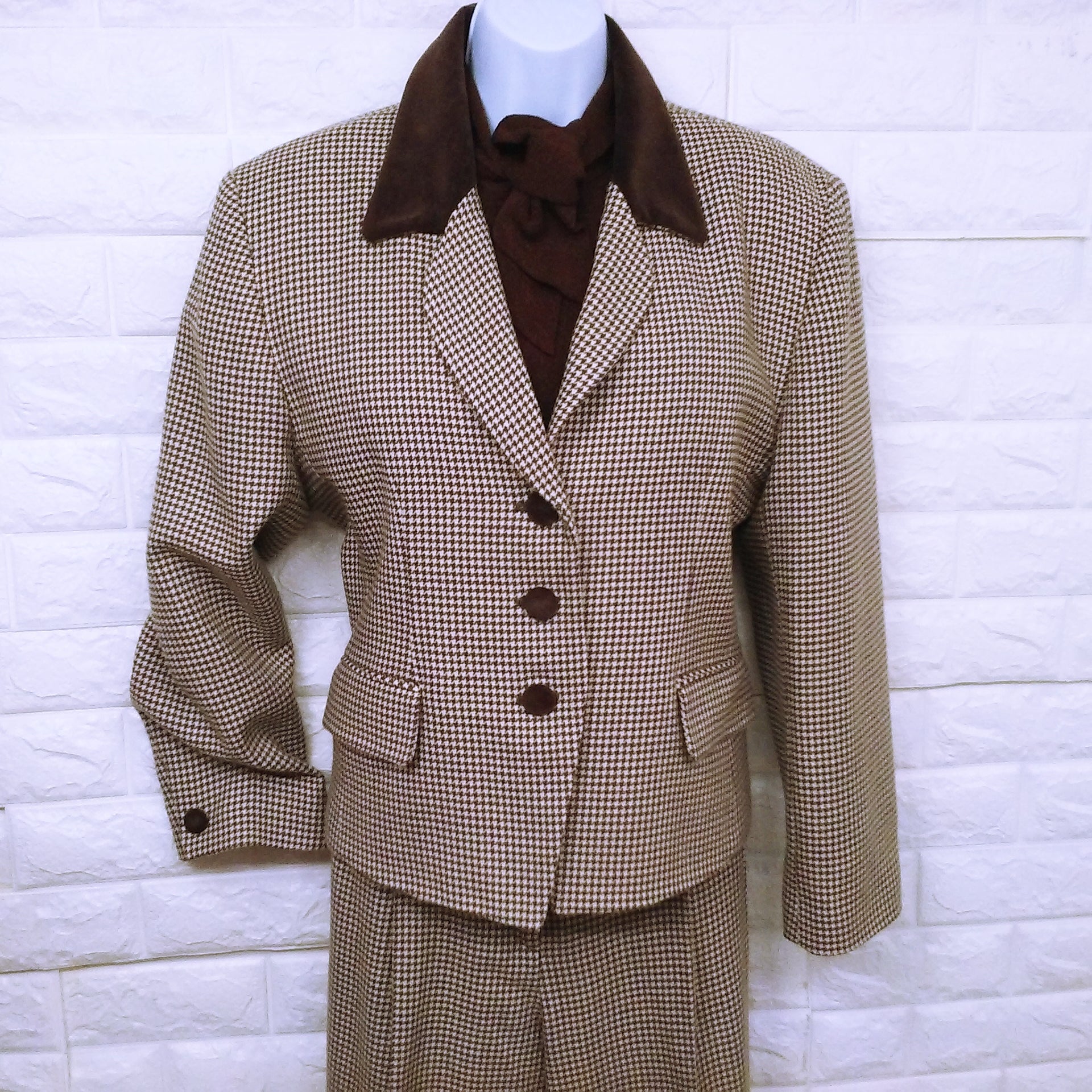 80s/90s Houndstooth Blazer Trouser Suit 2pc Set Wool Lined By Jh Collectibles Garment Union Tags Usa-Made - Image 5