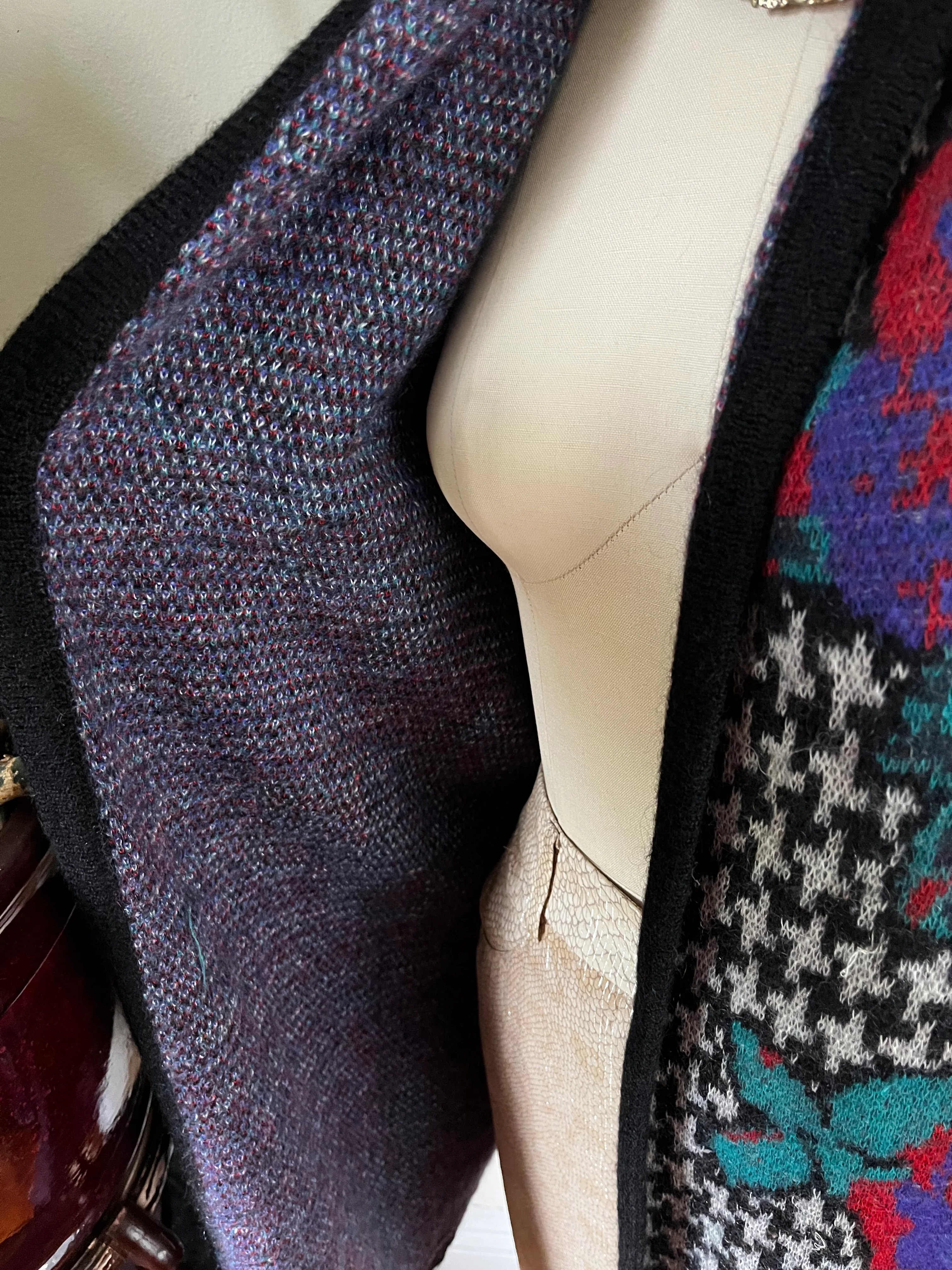 80s/90s Houndstooth Mohair Large Digi Florals Duster By Jaegar - Image 10