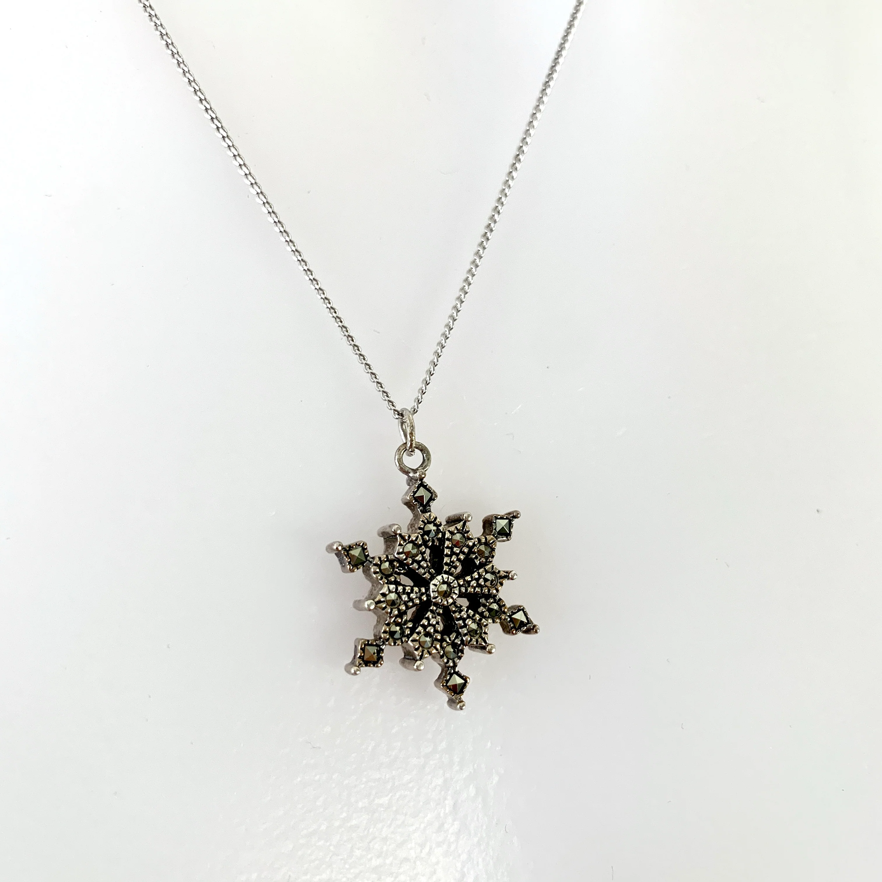 80s/90s Marcasite And Sterling Silver Snowflake Necklace By Judith Jack - Image 5