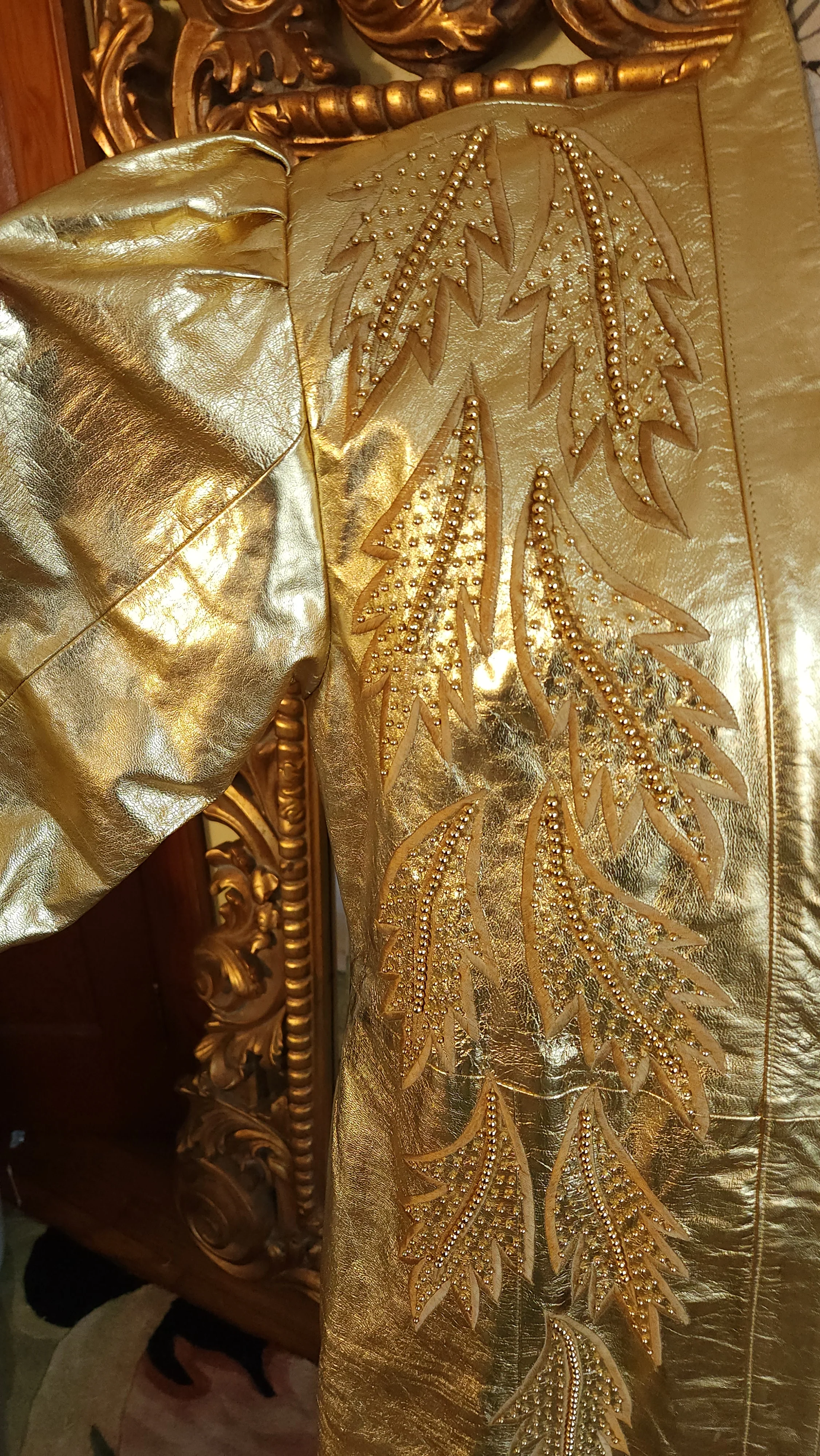 80s/90s Metallic Gold Beaded Leather Jacket By Razzmatazz - Image 5