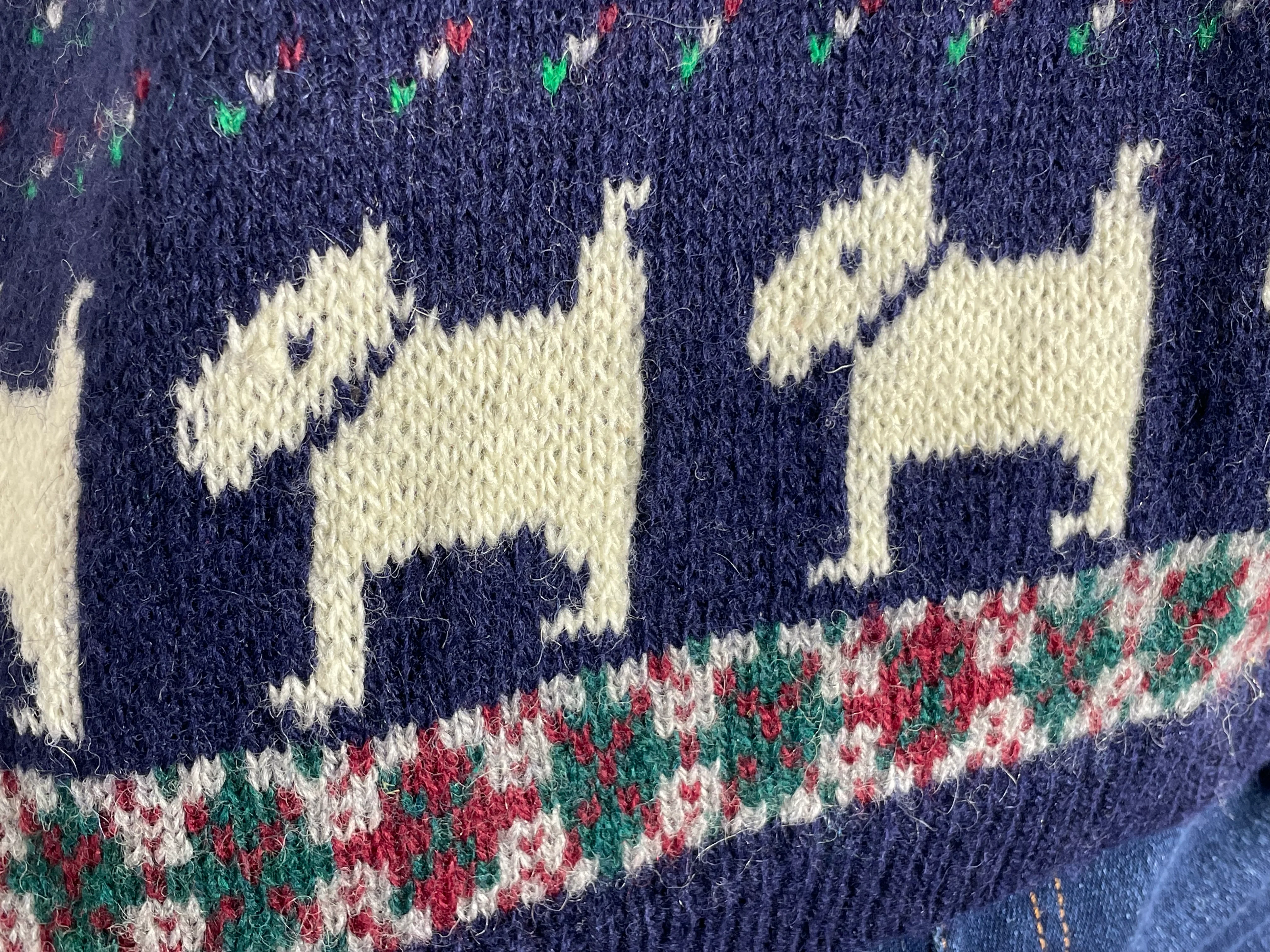 80s/90s Navy Blue Dog Sweater Vest Novelty Print Cozy Vest By Deans of Scotland - Image 4