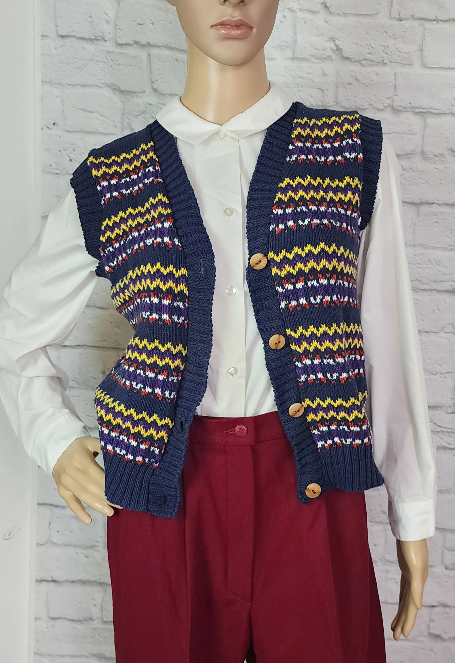 80s/90s Navy Blue Sweater Vest Button Front Yellow Purple By Quail Crossing - Image 5