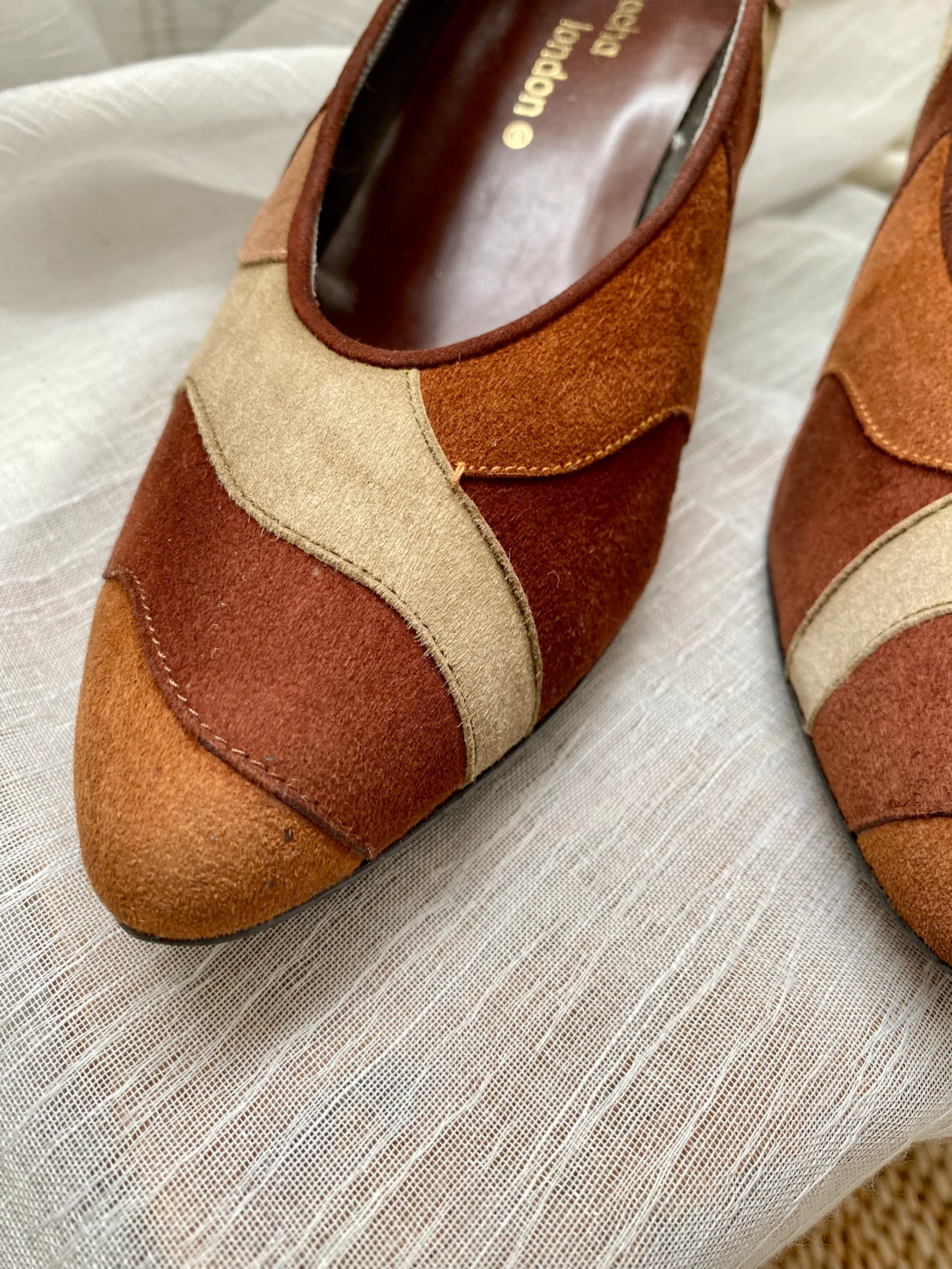 80s/90s Neutral Patchwork Pumps By Sacha London - Image 6