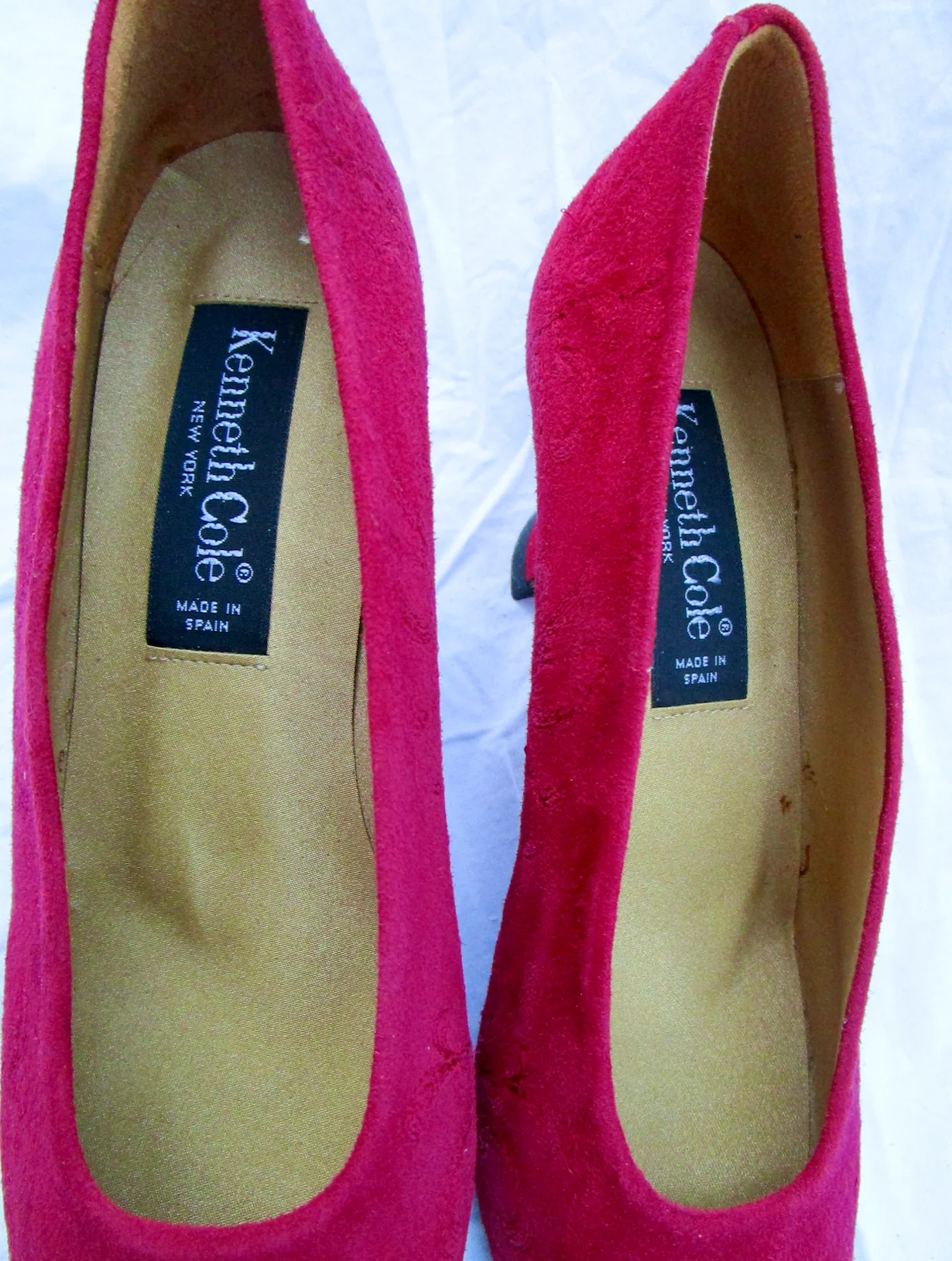 80s/90s Red Suede Shoes With Louis Heels Unworn N I B Deco By Kenneth Cole - Image 6