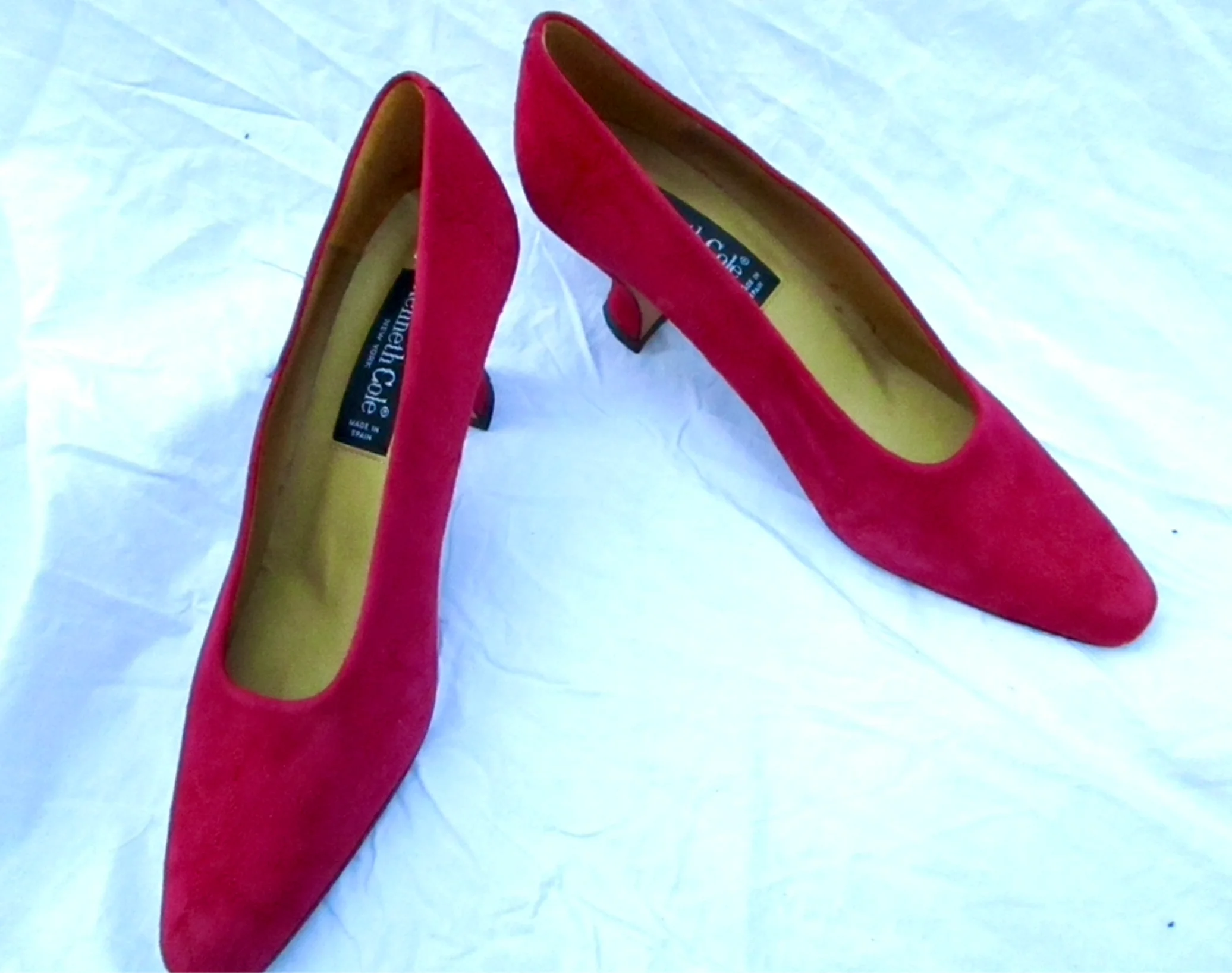 80s/90s Red Suede Shoes With Louis Heels Unworn N I B Deco By Kenneth Cole - Image 8