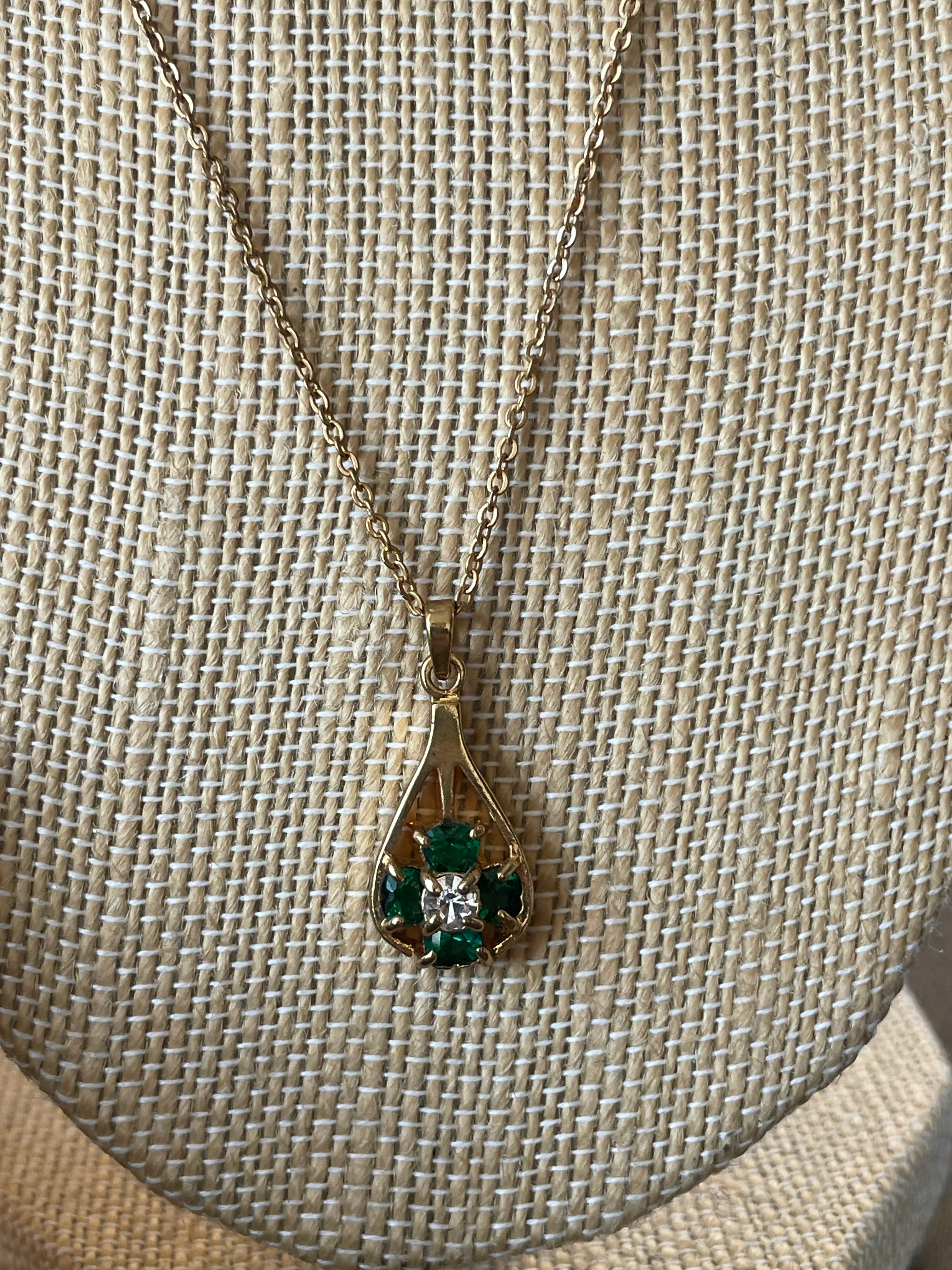 80s/90s Rhinestone Shamrock Pendant Necklace - Image 5