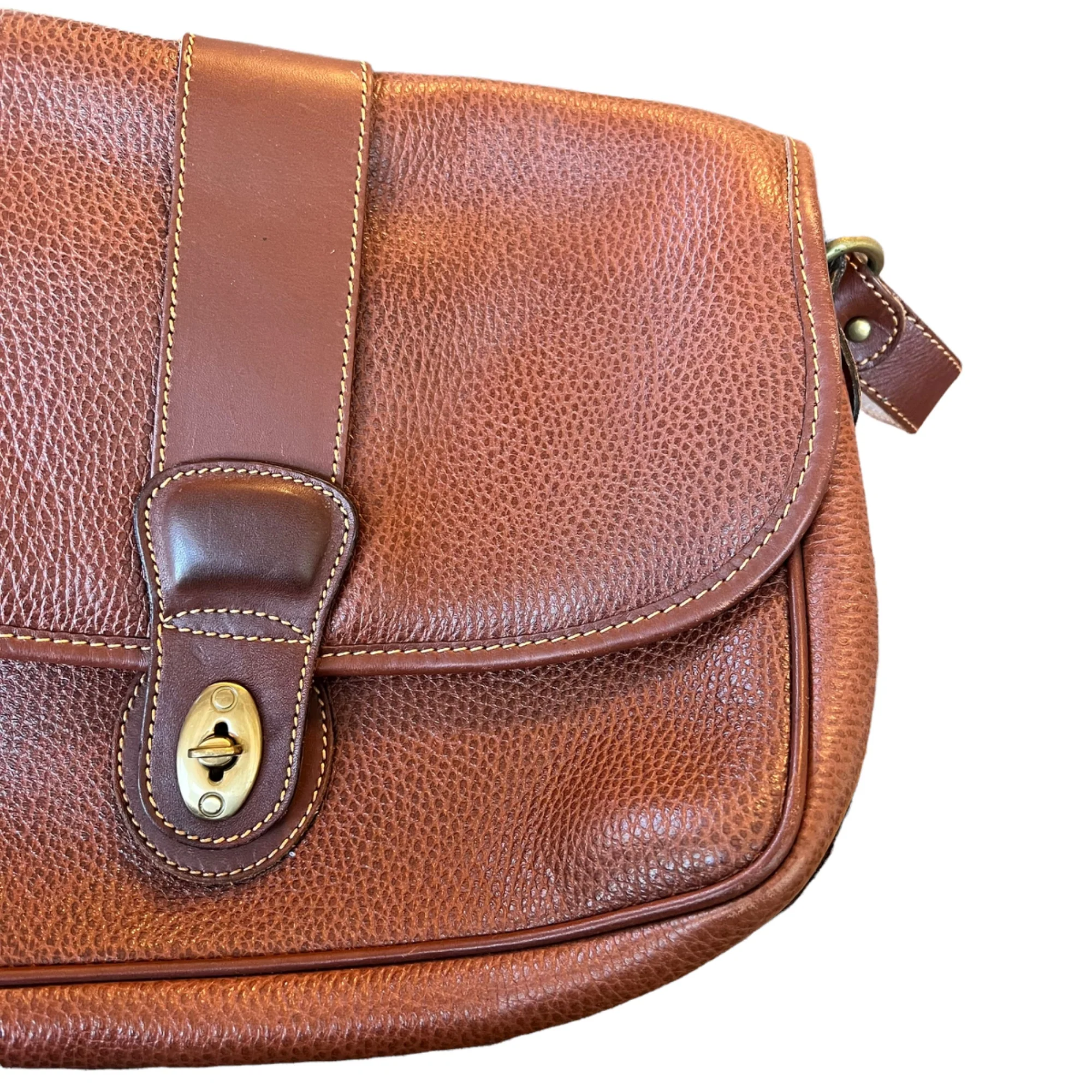 80s/90s Sheridan Pebbled Leather Crossbody By Coach - Image 9