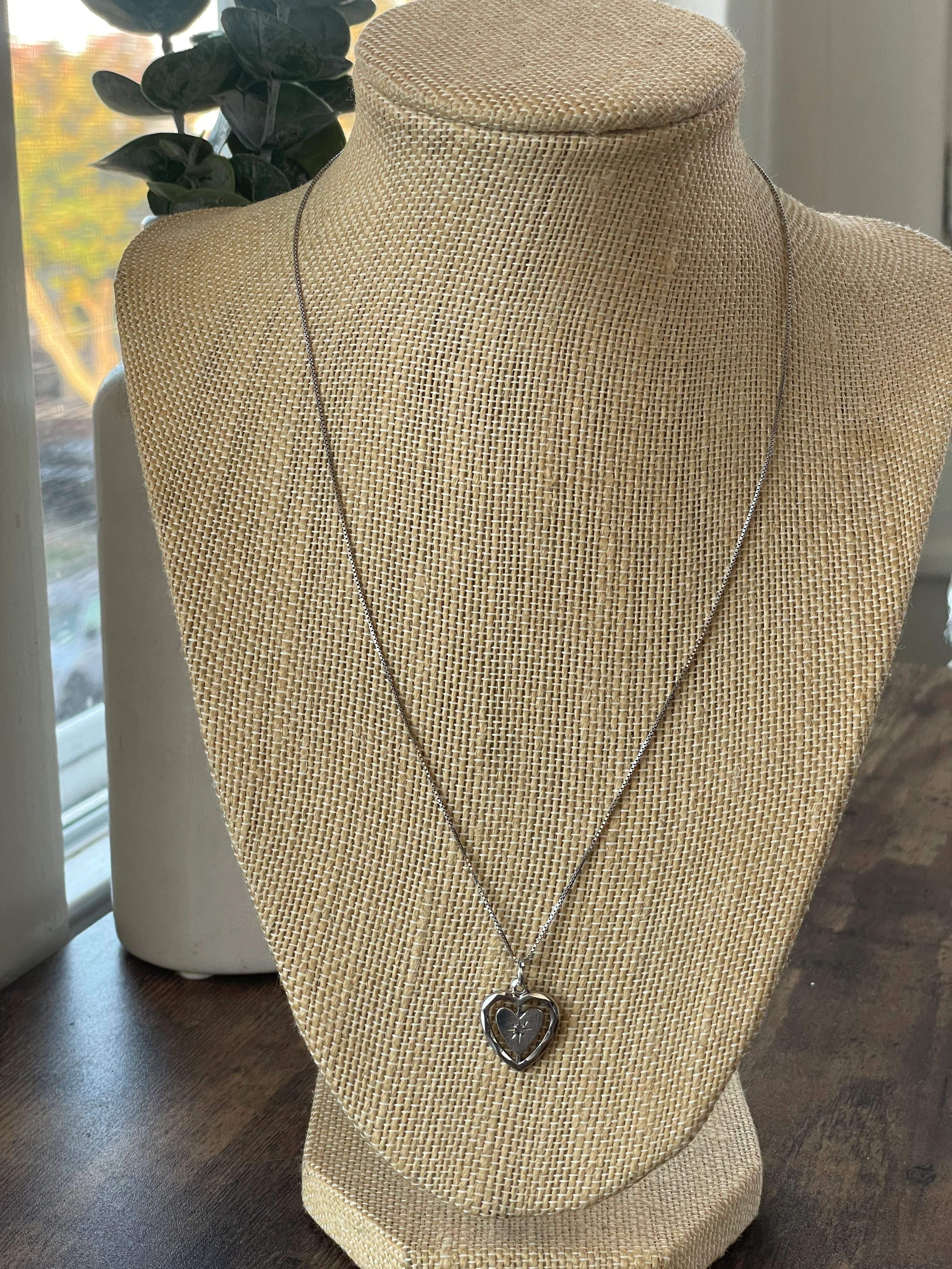 80s/90s Sterling Tiny Box Chain With Sterling Heart - Image 6