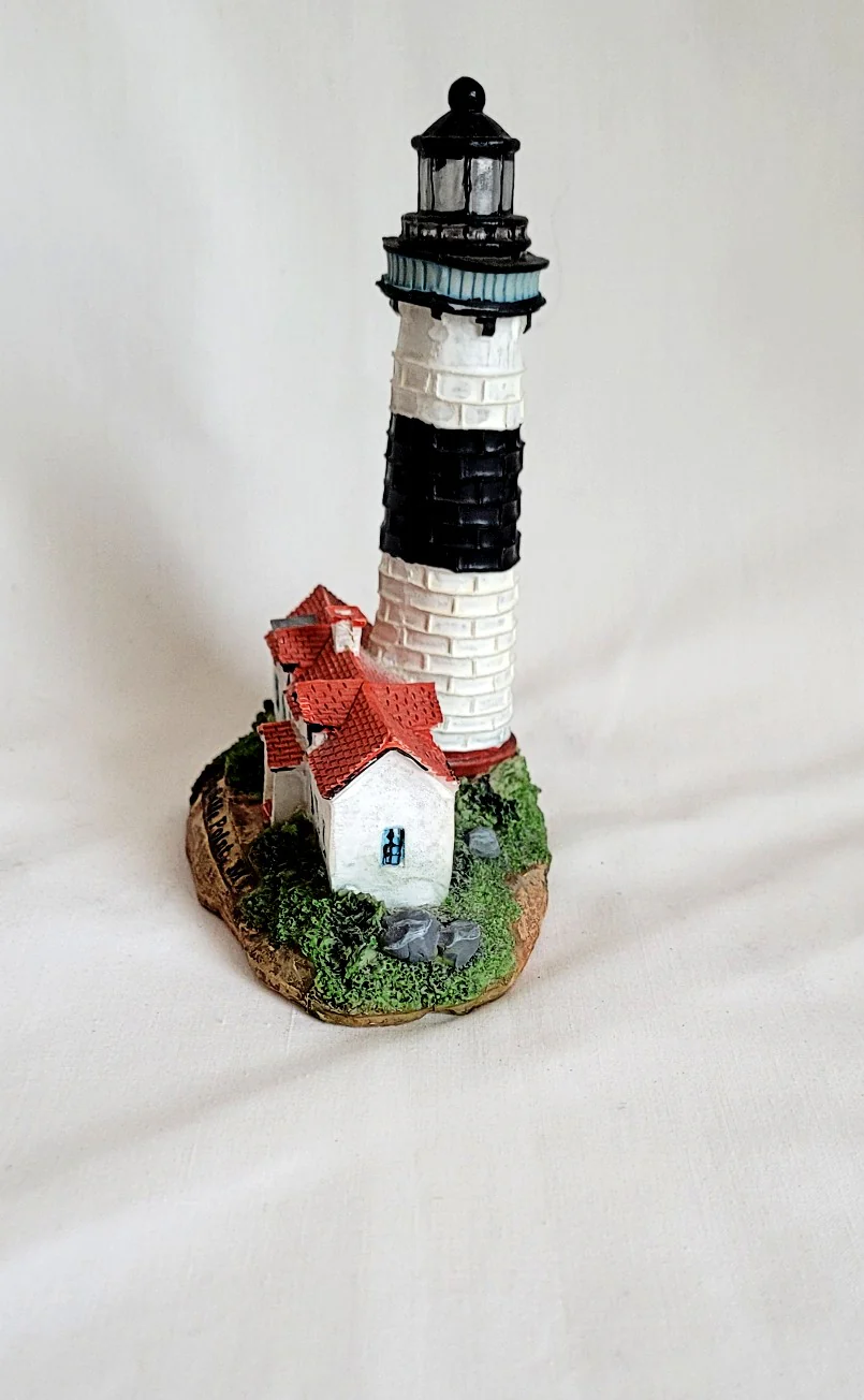 80s/90s Vintage Lighthouse Figurine Big Sable Point Mi. - Image 5