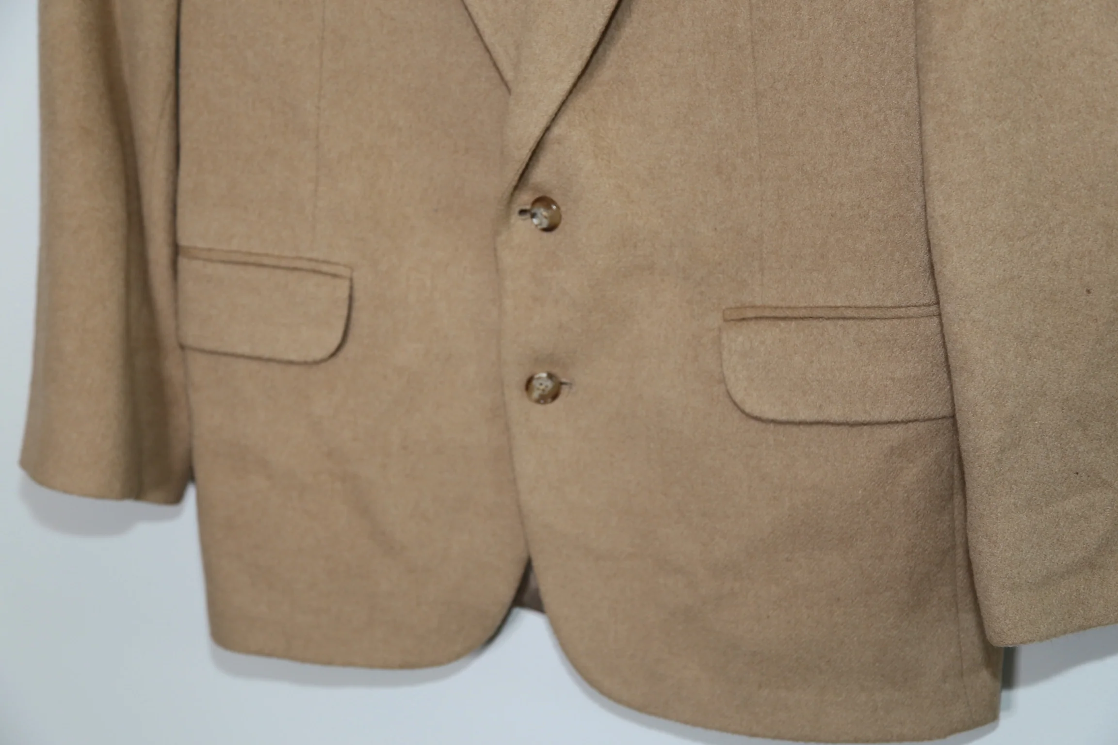 80s/90s Vintage Tan Camel Hair Wool Two Button Blazer - Image 4
