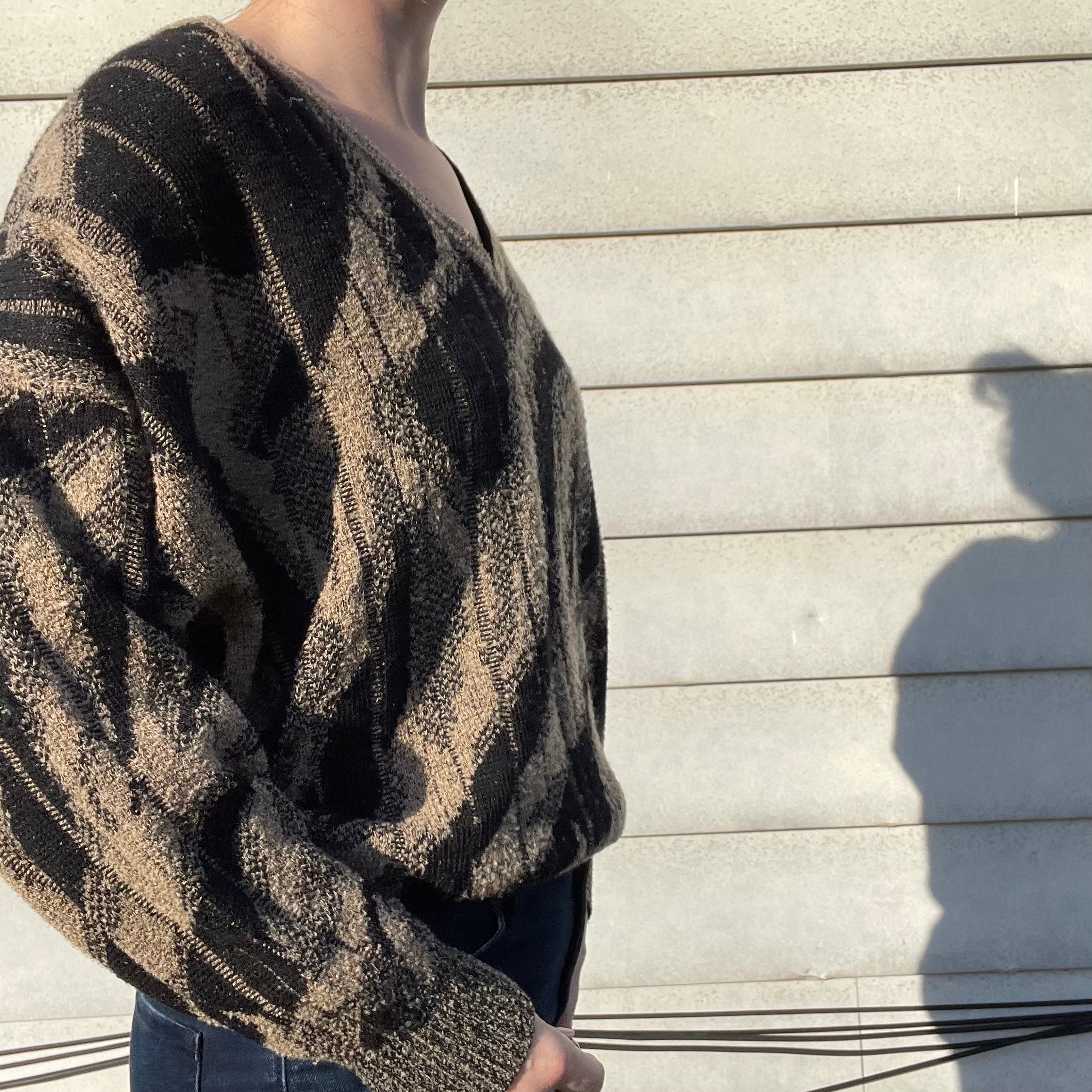 80s/90s Vintage Wool Blend Abstract Print Knit Sweater By St Croix Knits - Expressly for Gallagher Chicago - Image 7