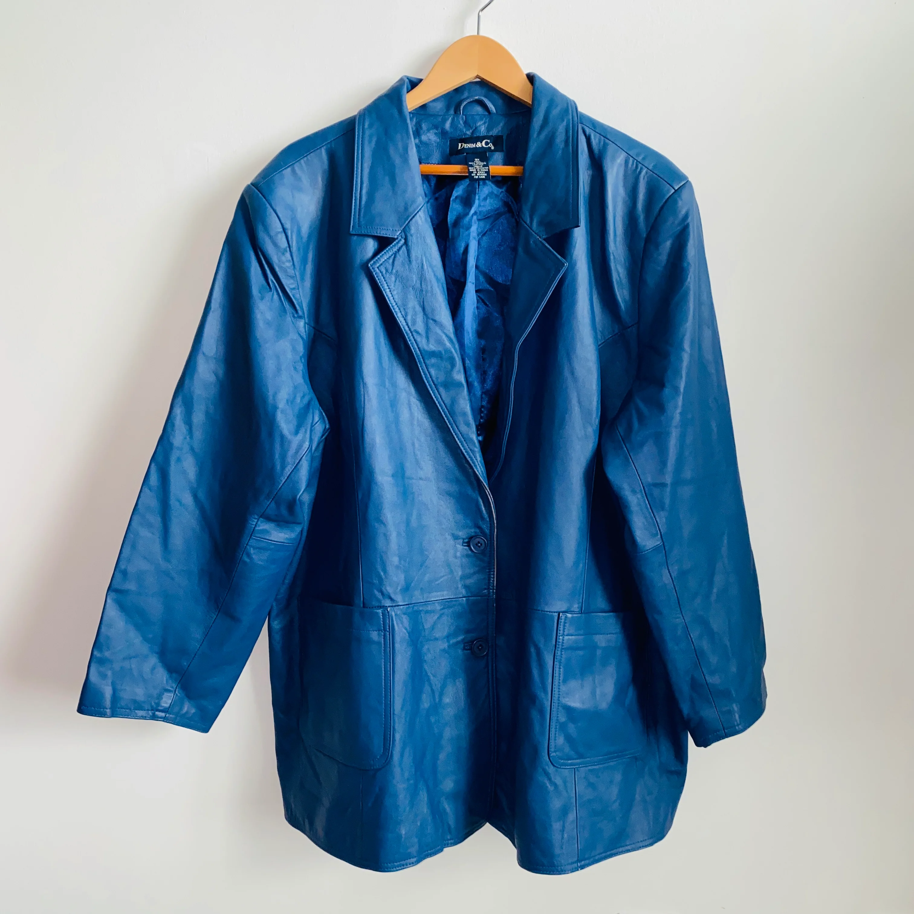 80s/90s Beautiful Blue Genuine Leather Blazer Style Jacket by Denim & Co - Image 6