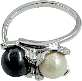 80s/90s White 14ge Woman Cocktail Ring By Joseph Esposito
