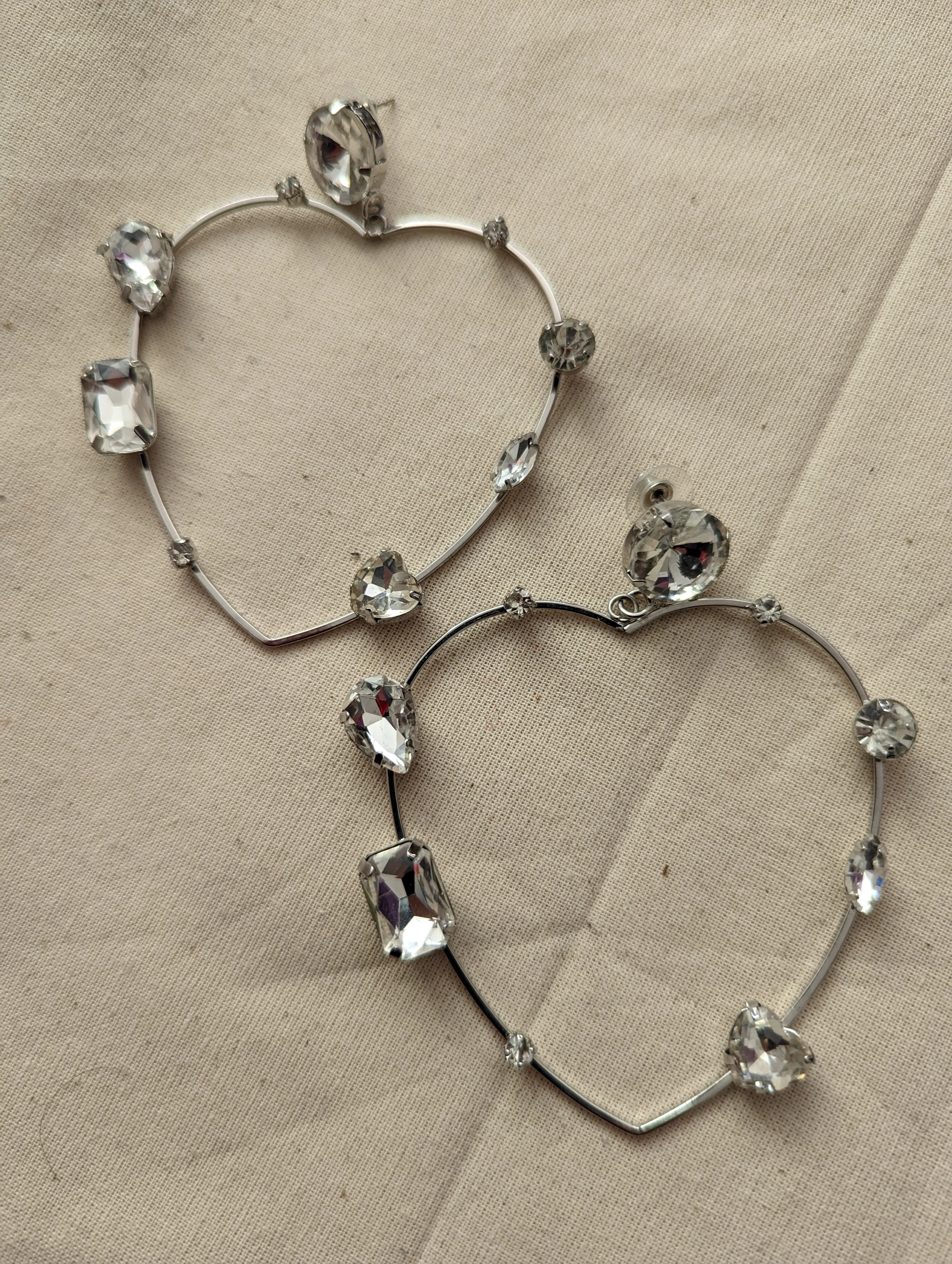 80s/90s Xl Silver Hearts With Rhinestones - Image 8