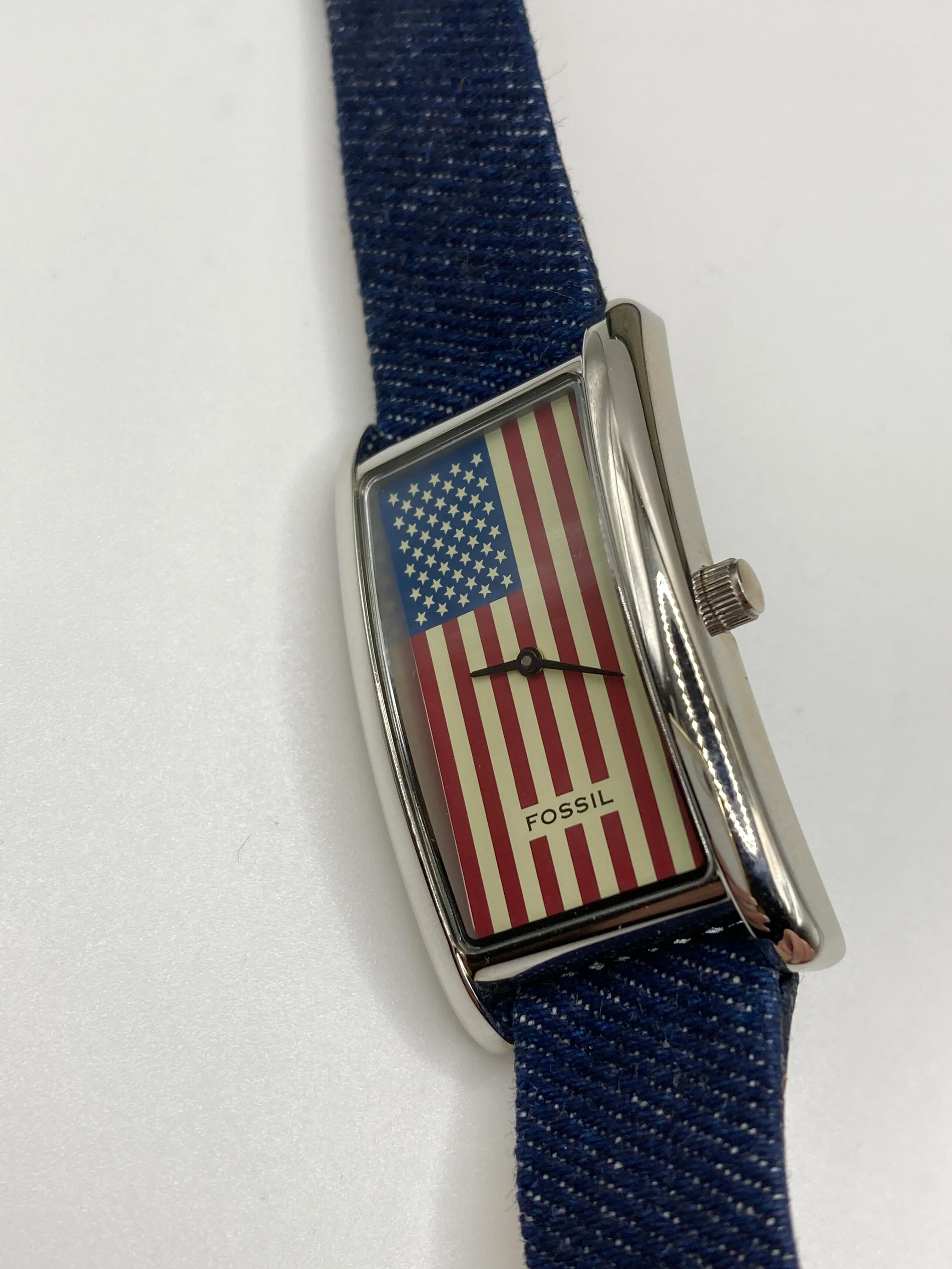 80s American Patriotic Flag Denim Band Jr8059 Watch By Fossil - Image 3