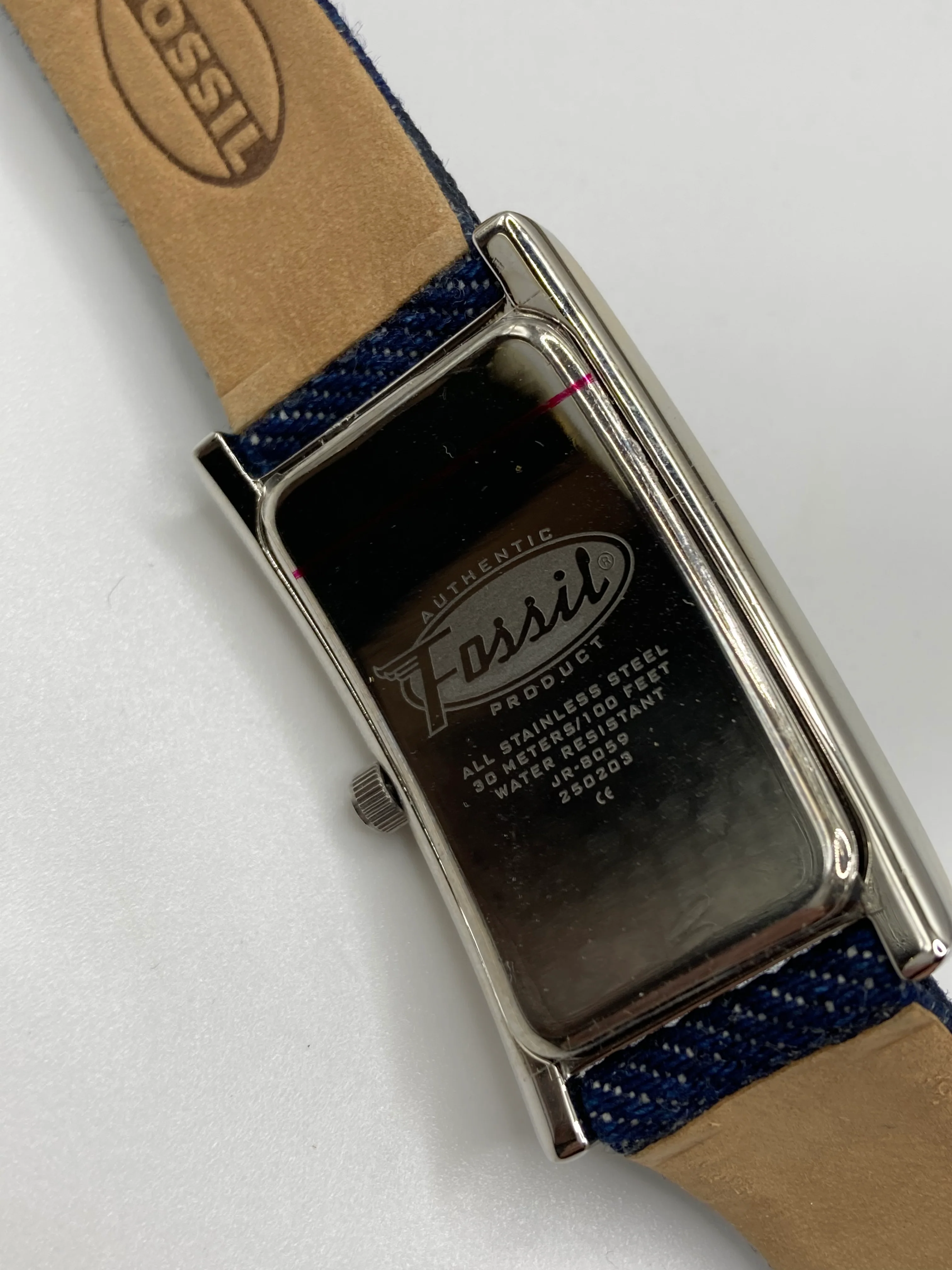 80s American Patriotic Flag Denim Band Jr8059 Watch By Fossil - Image 4