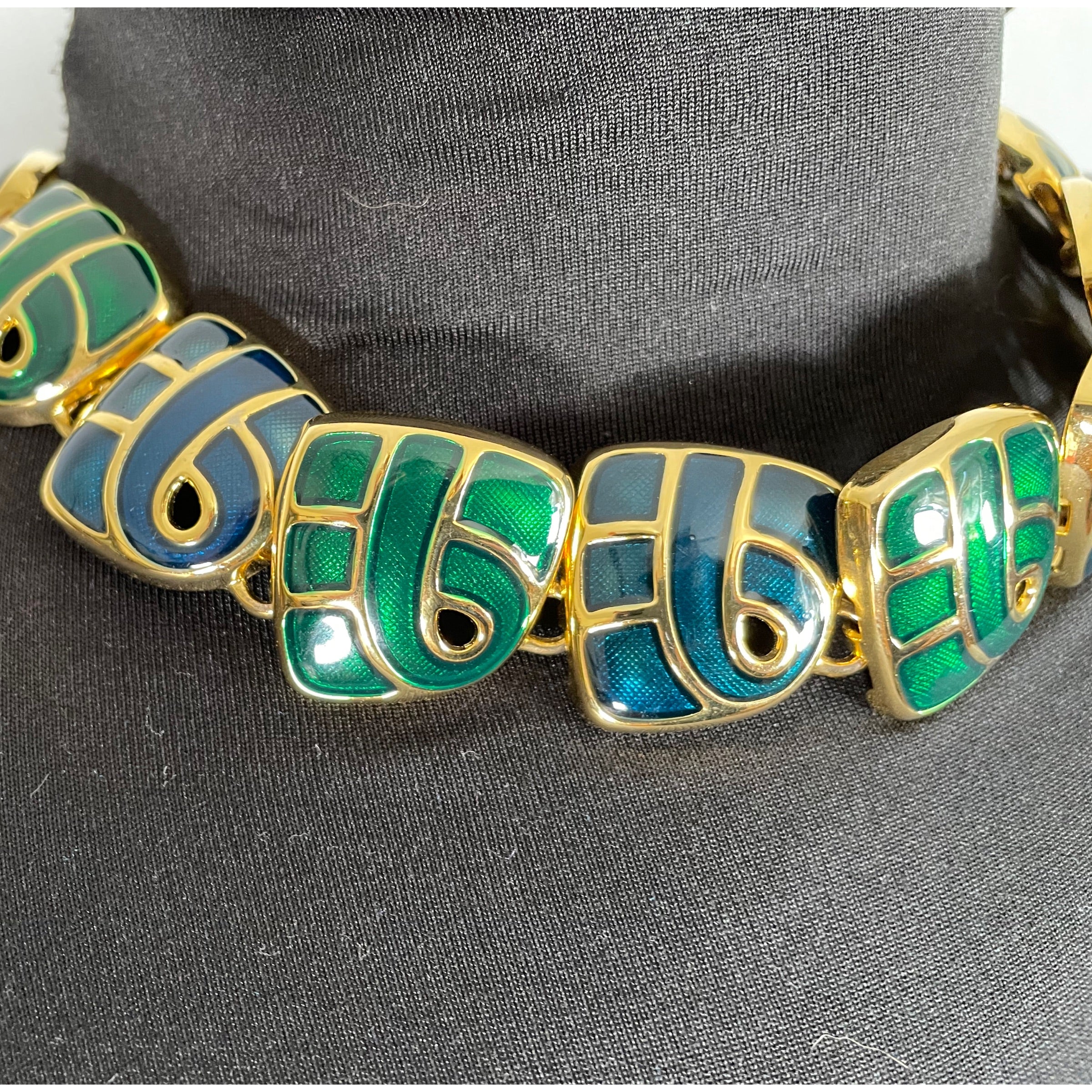 80s Art Deco Multicolor Enamel Gold Tone Necklace - Image 5