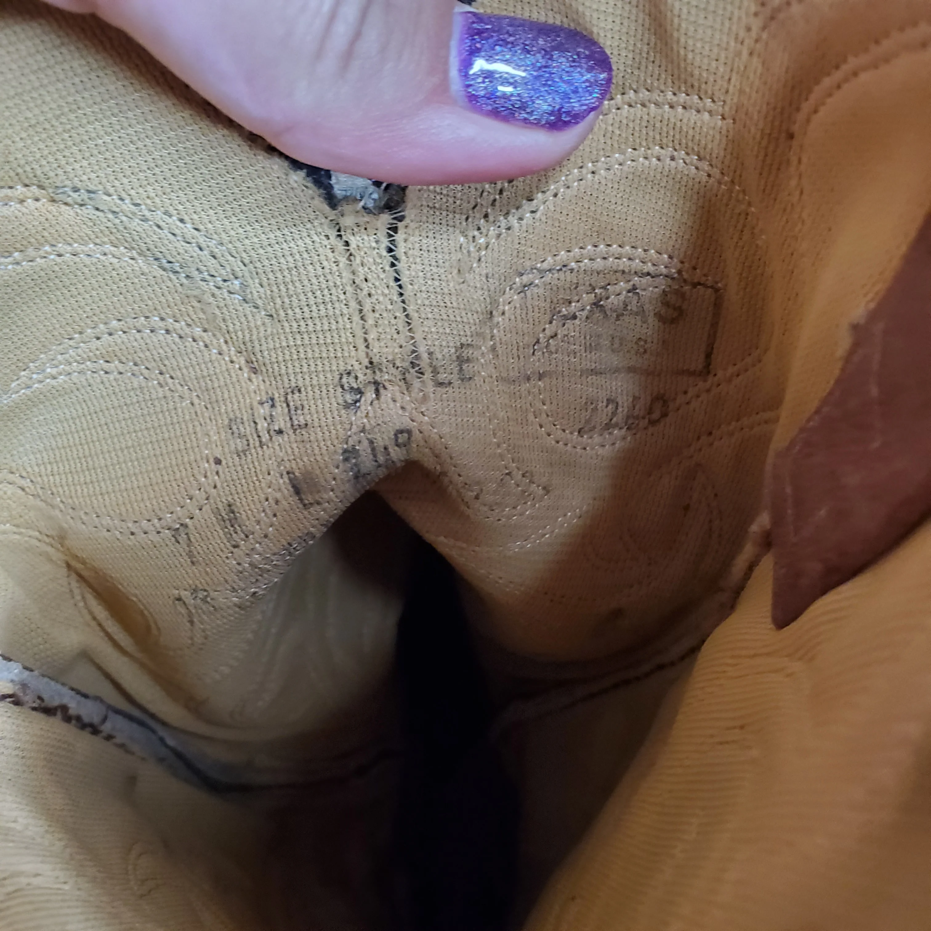 80s Beige Marled Leather Pointed Toe Cowboy Boots By Texas Leather Co - Image 3