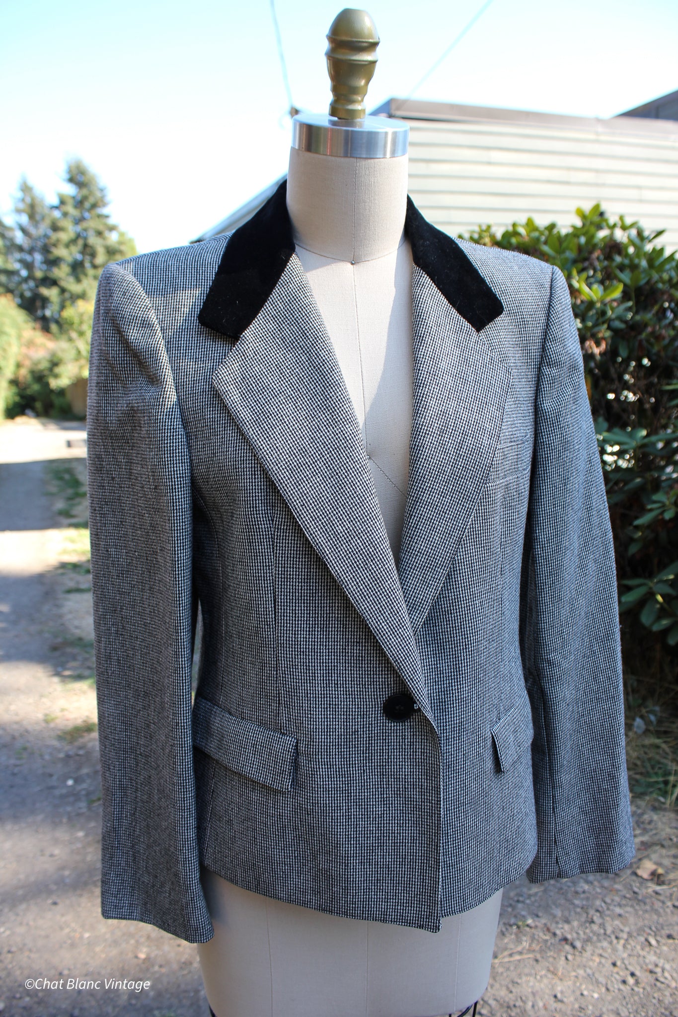 80s/90s Black And White Checked Blazer By Evan Picone - Image 5
