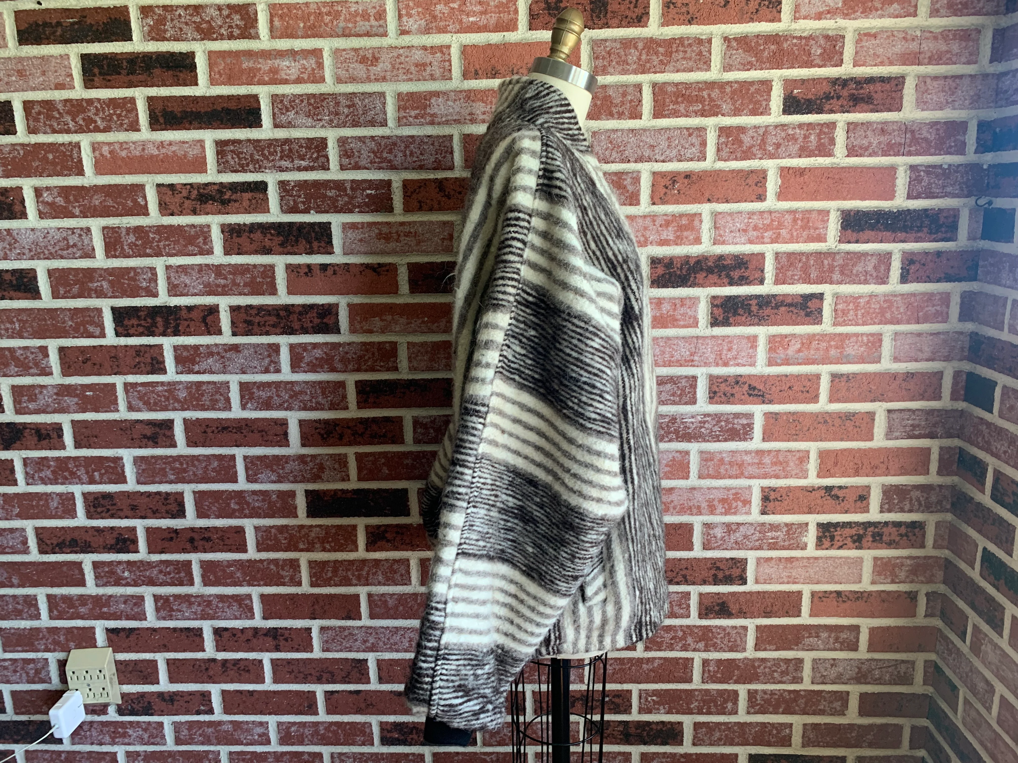 80s Black Gray And Ivory Zebra Stripe Alpaca Jacket - Image 8