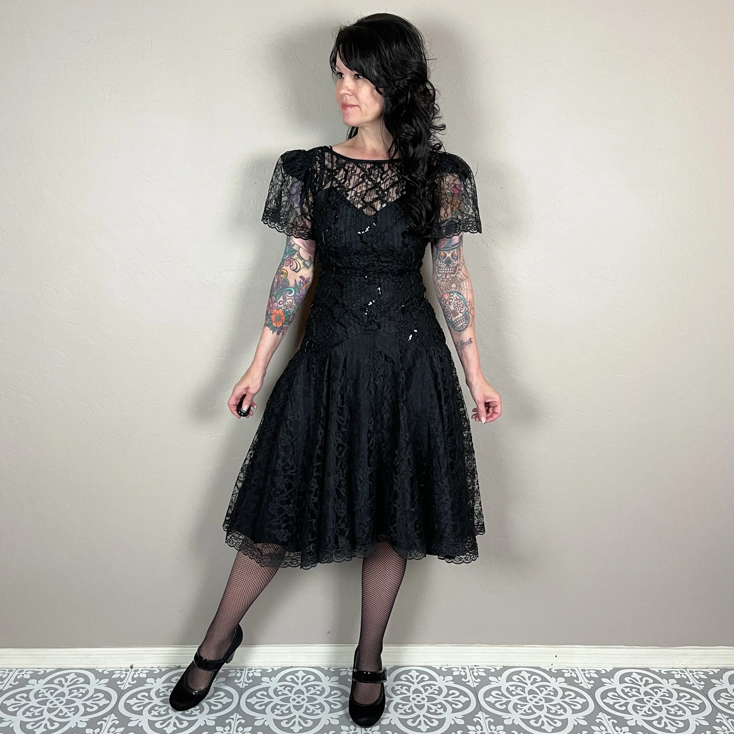 80s Black Lace Short Sleeve Illusion Midi Dress - Image 5