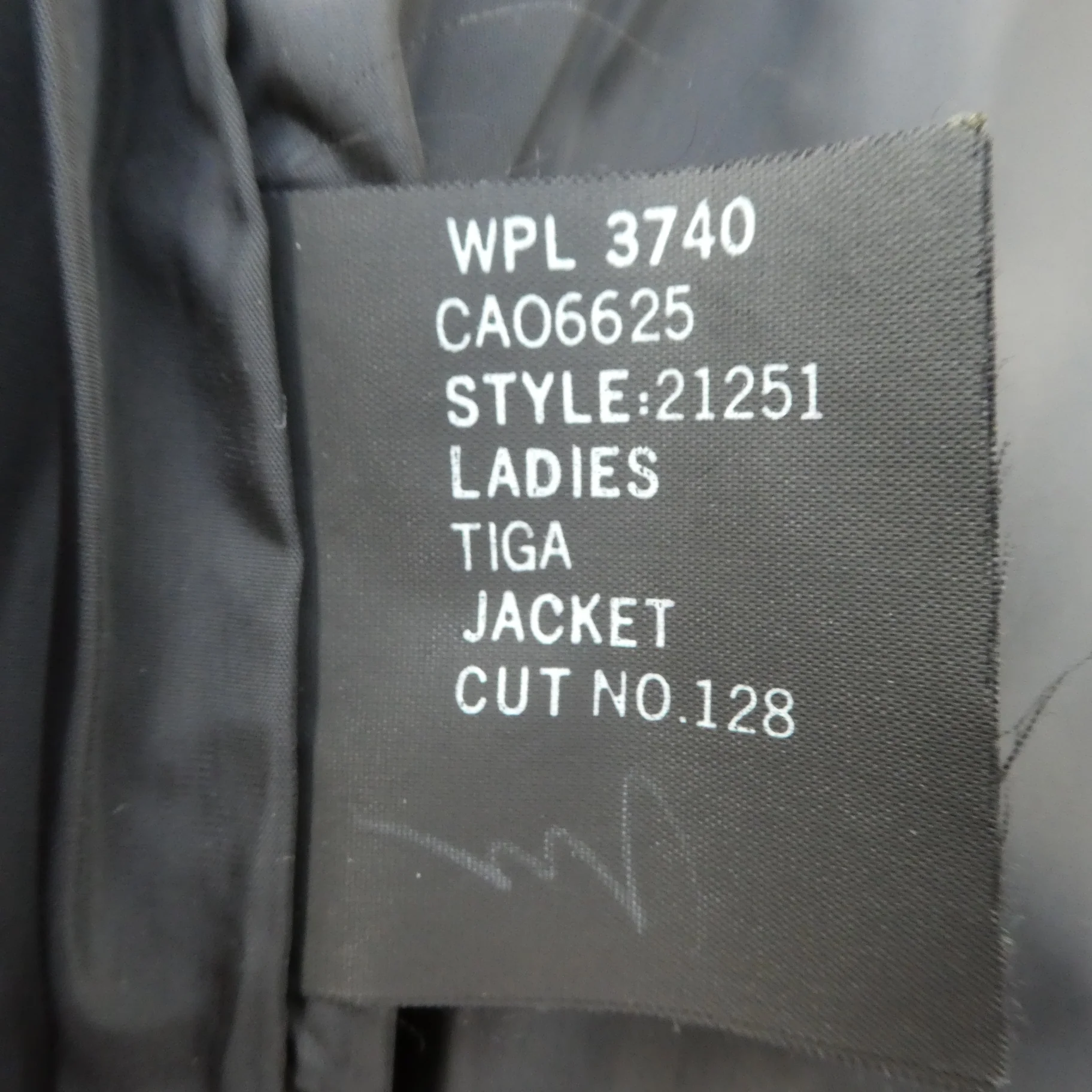 80s Black Ski Jacket Puffy 2 Way Zip Rainbow Stitching By Slalom Usa - Image 8