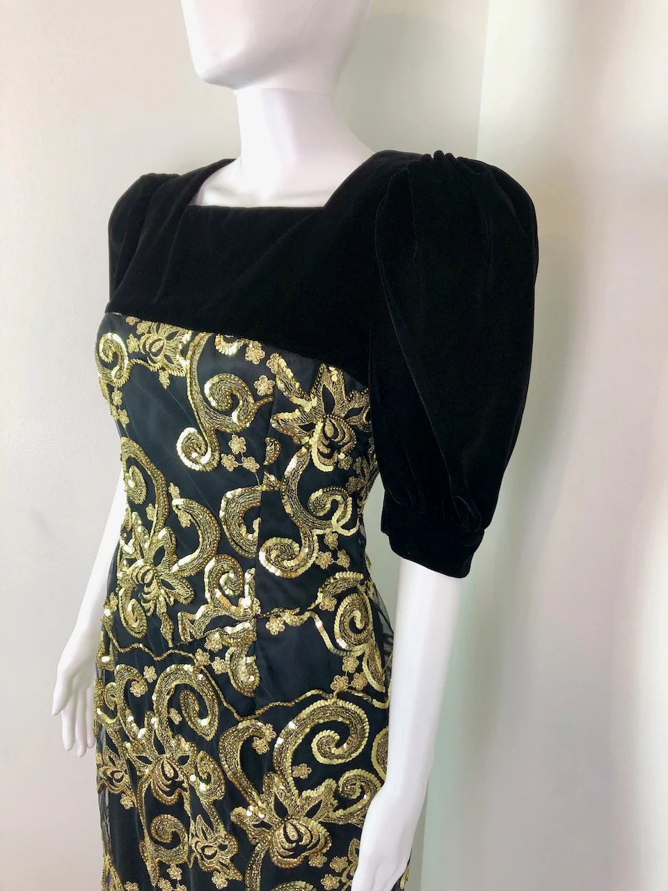 80s Black Velvet And Lame Cocktail Party Dress By Jessica McClintock - Image 6