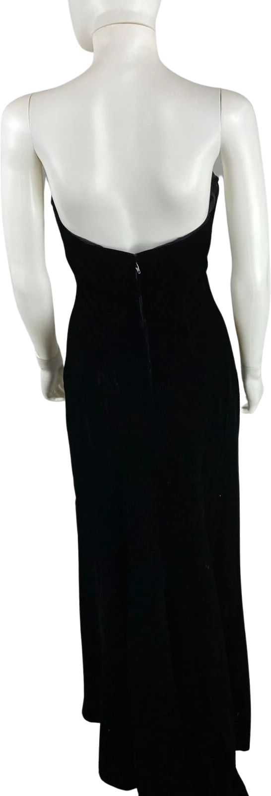80s Black Velvet Maxi Dress Gown Sweetheart Neckline By Victor Costa - Image 2