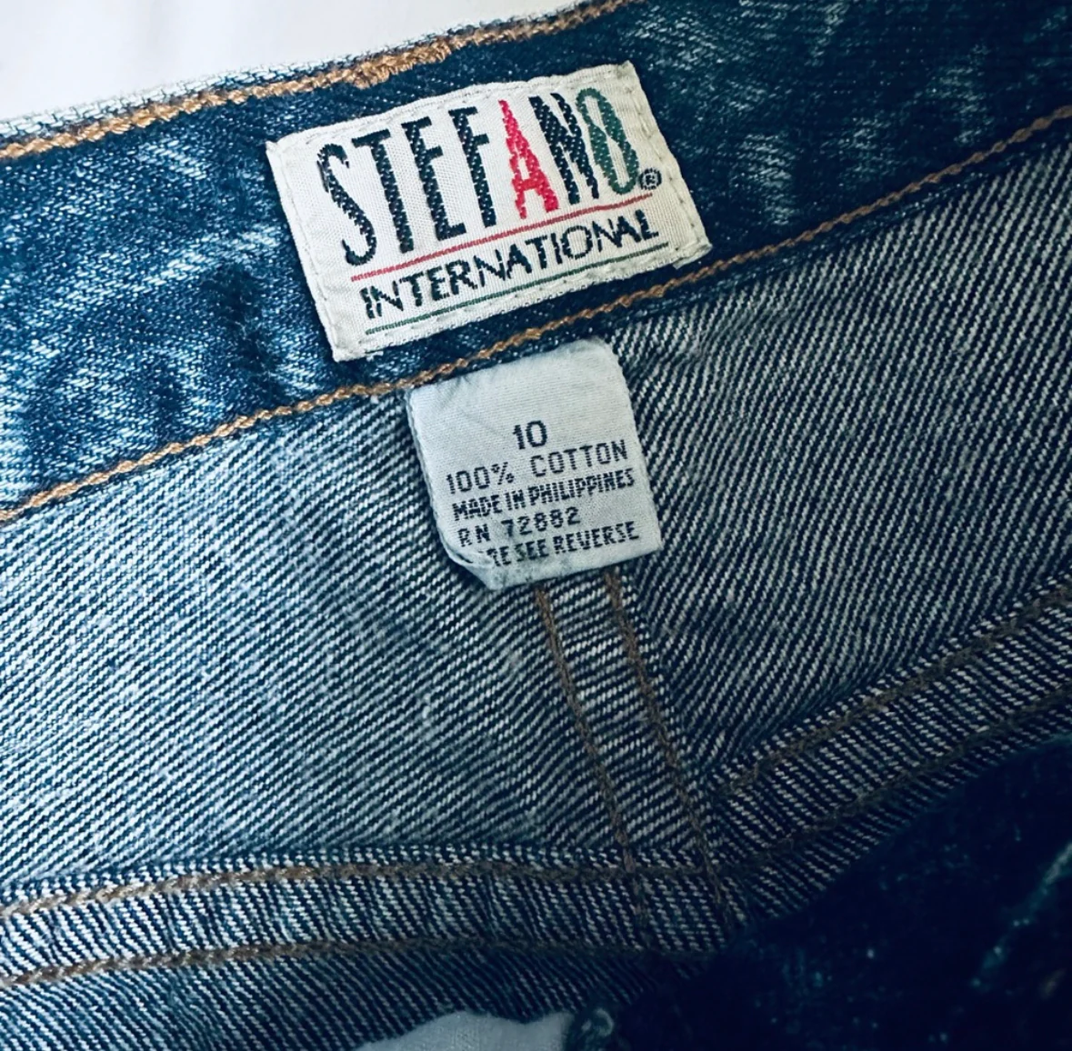 80s Brand New Acid Wash High Waist Button Ankle Jeans By Stefano International - Image 6
