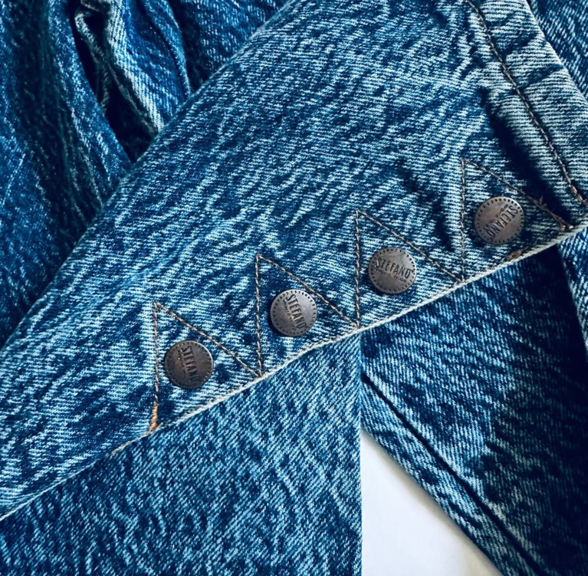 80s Brand New Acid Wash High Waist Button Ankle Jeans By Stefano International - Image 9