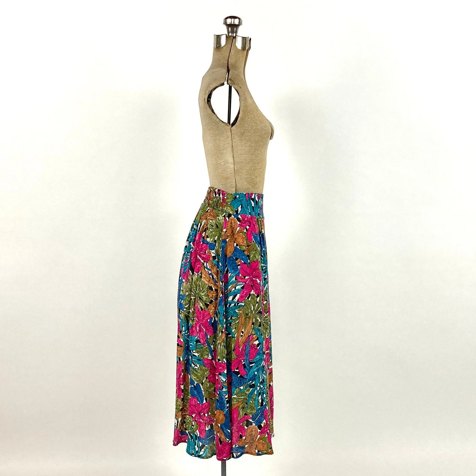 80s Bright Blue Floral Midi Skirt Pink Tropical Pleated Pocket Vintage Dress Skirt by A.k.f. New York - Image 4