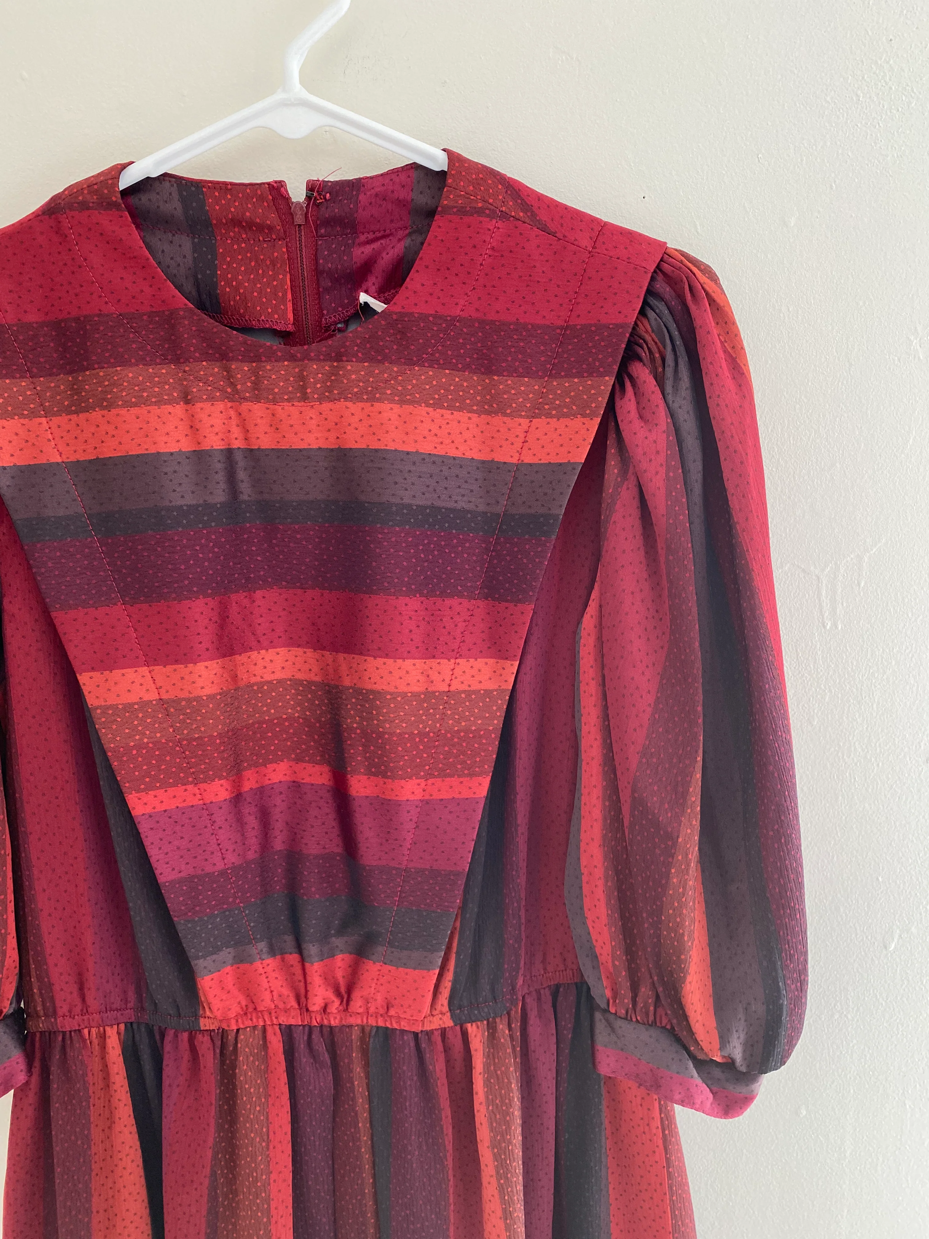 80s 80s Burgundy Puff Sleeve Stripe Dress By Donna Morgan - Image 7