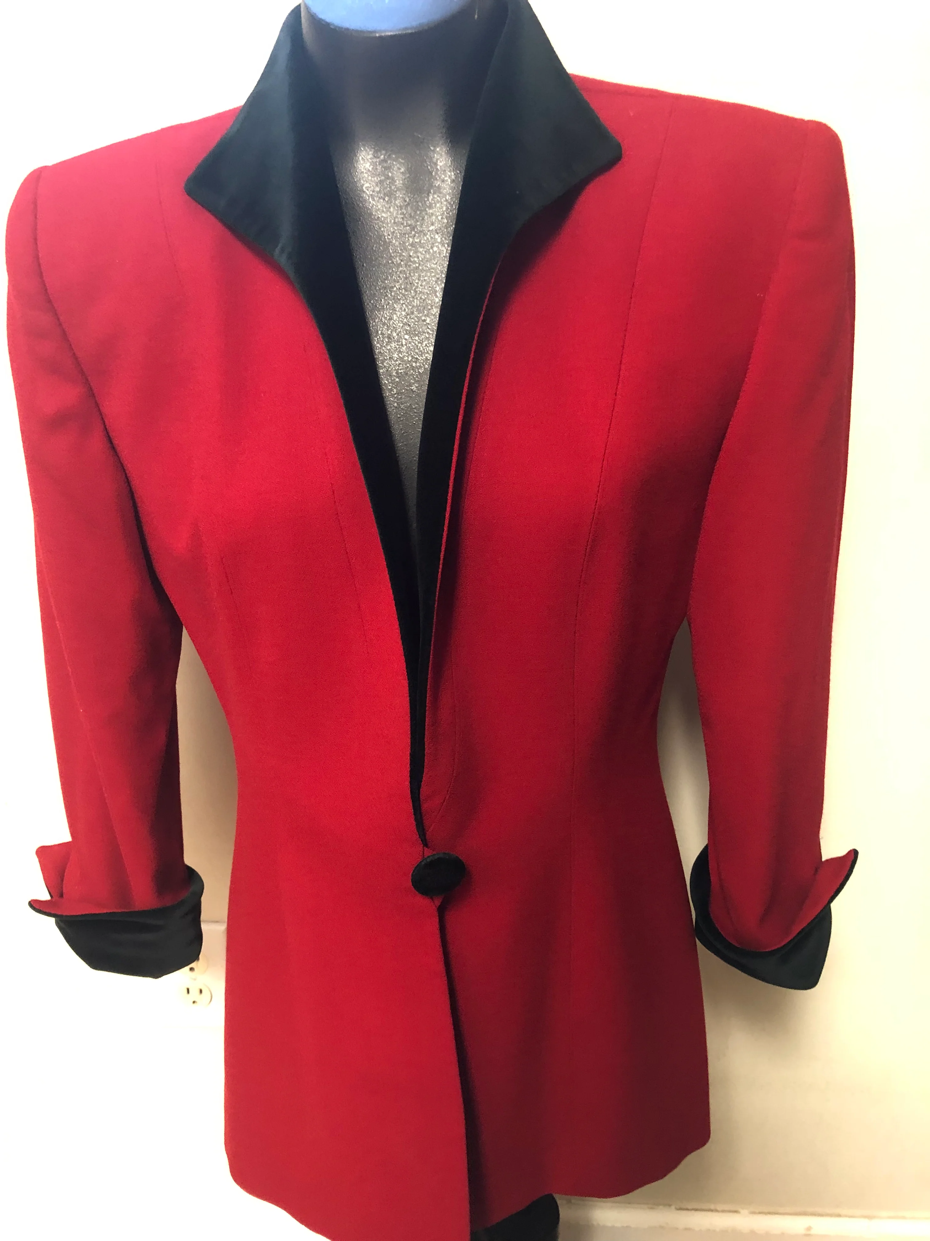 80s Christian Dior Red Crepe Wool And Velvet Jacket By Christian Dior - Image 5