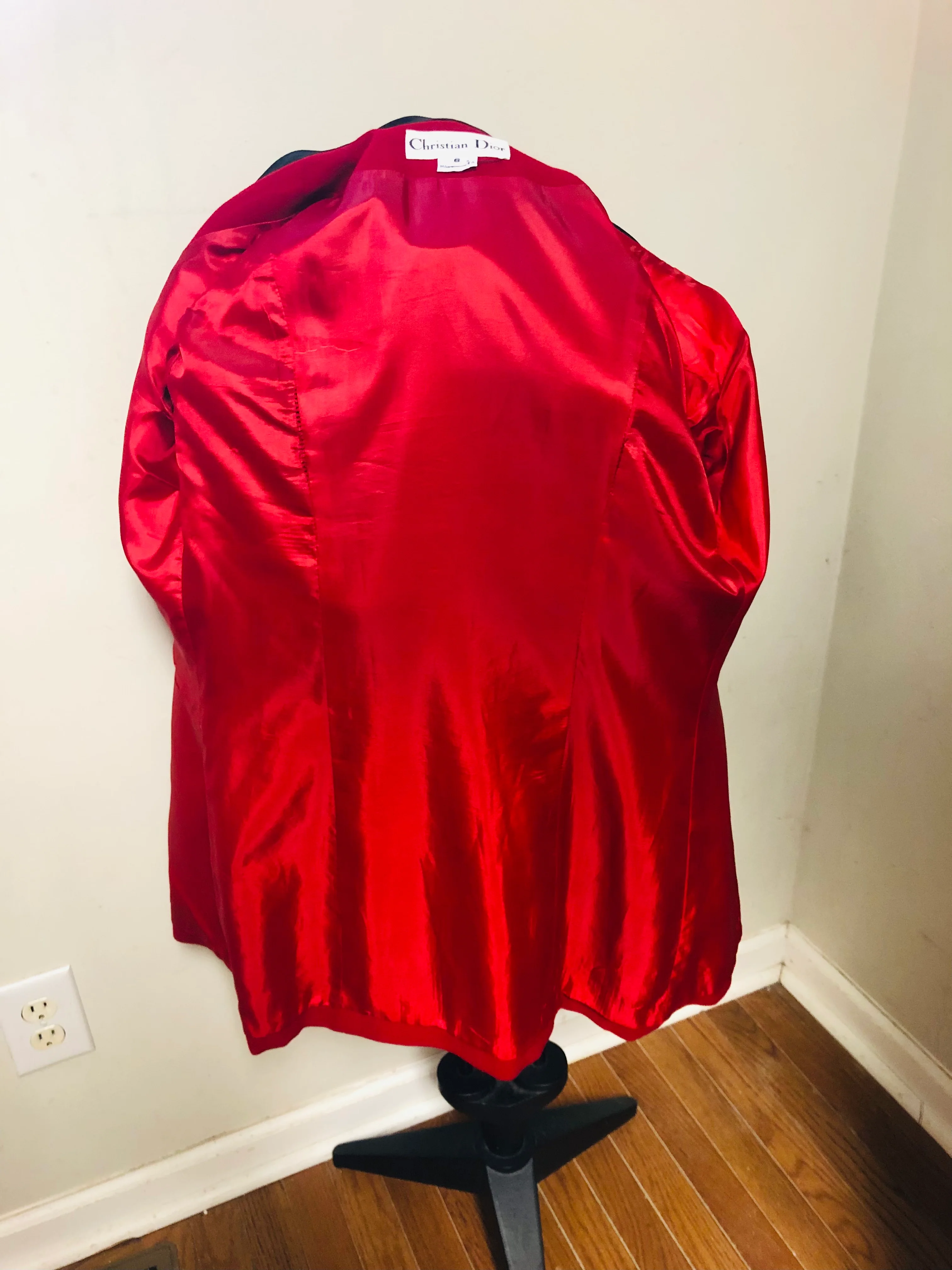 80s Christian Dior Red Crepe Wool And Velvet Jacket By Christian Dior - Image 7