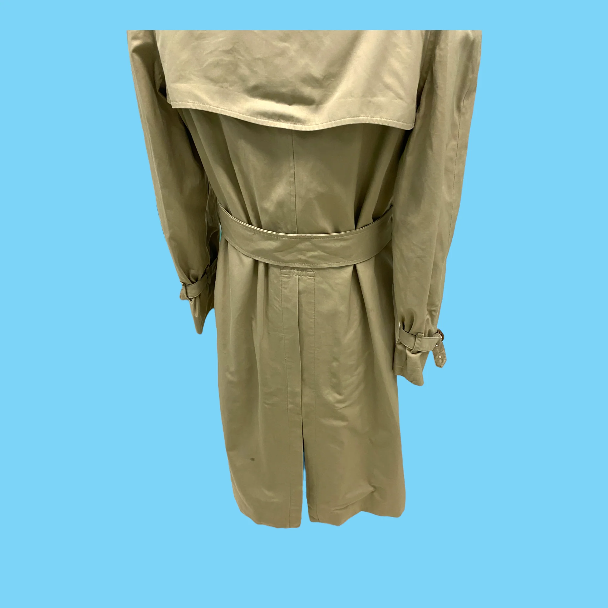 80s Classic Tan Womans Trenchcoat By Burberry - Image 8