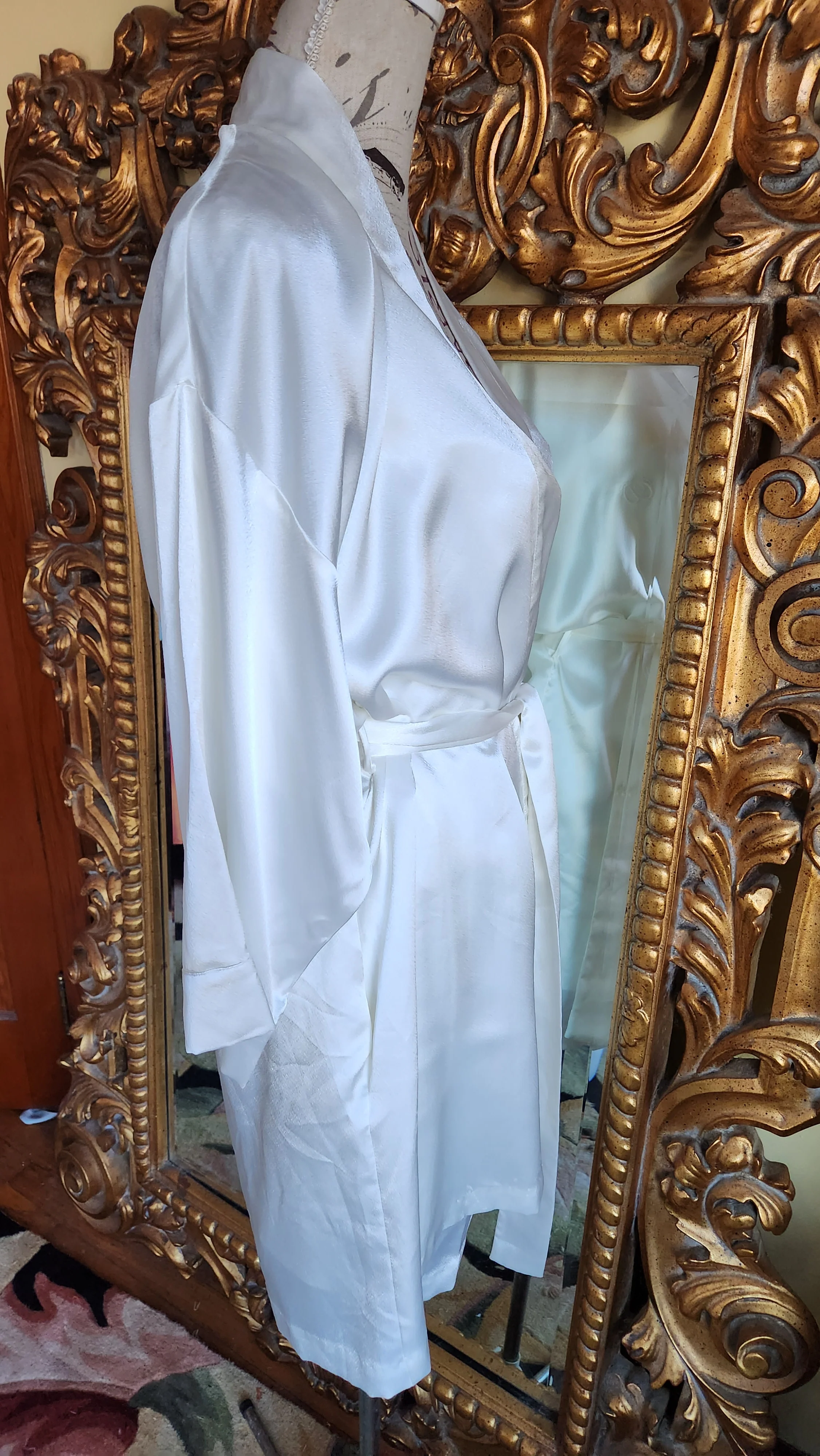 80s Designer White Satin Short Chemise And Robe By Christian Dior - Image 4