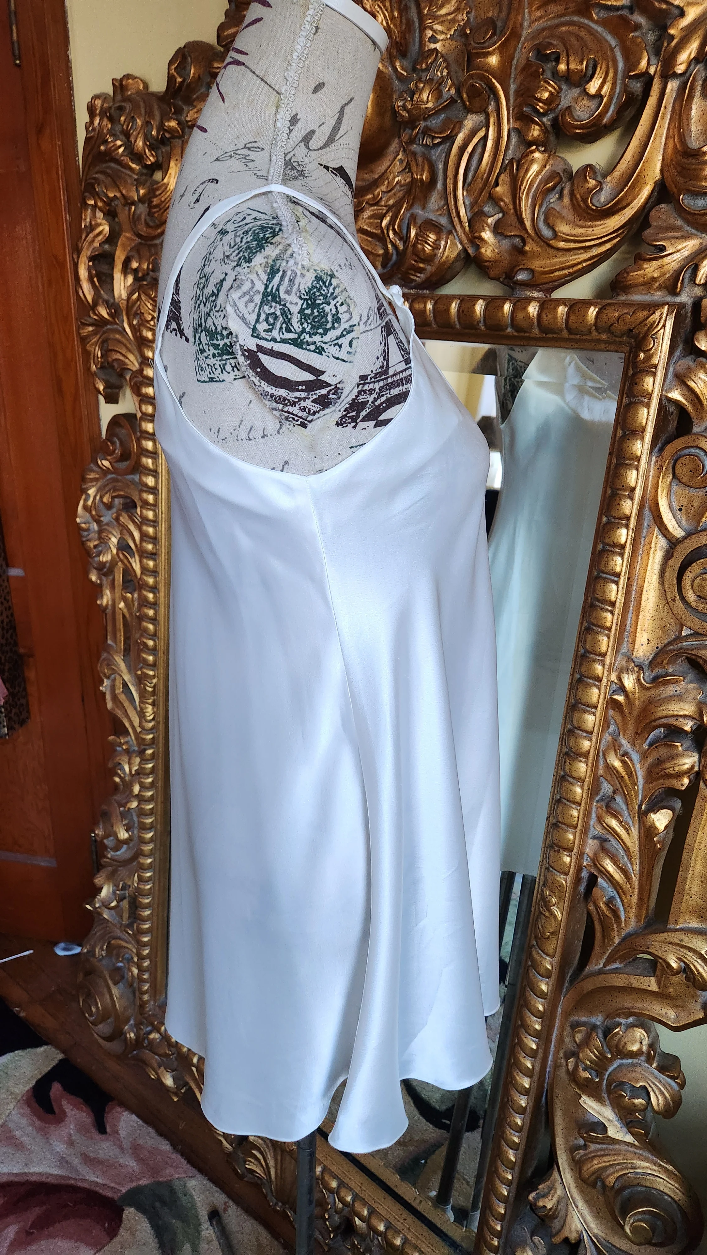 80s Designer White Satin Short Chemise And Robe By Christian Dior - Image 5