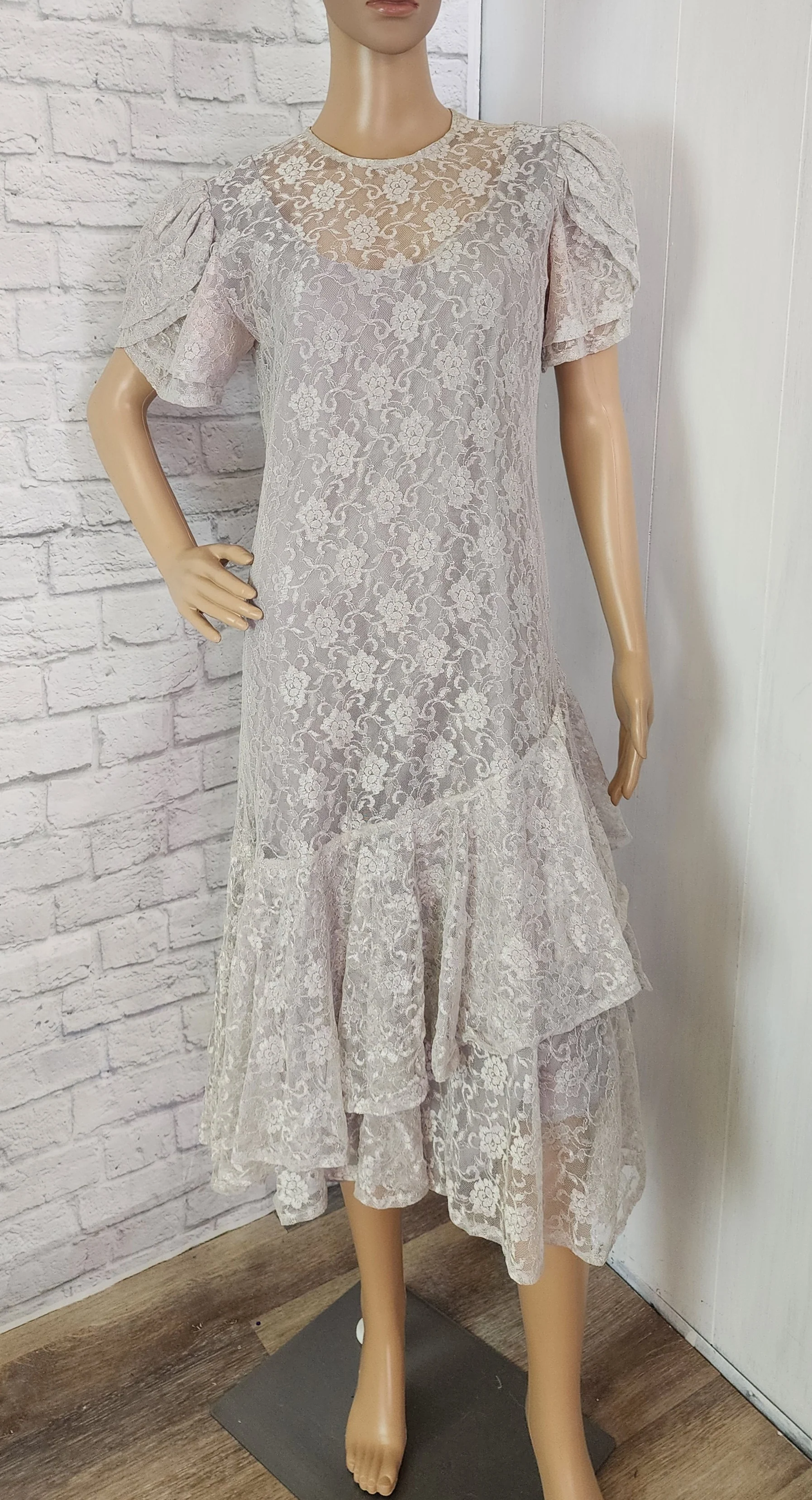 80s Dove Gray Lace Drop Waist Ruffle Hem Sleeves Dress By Simon Sez - Image 6
