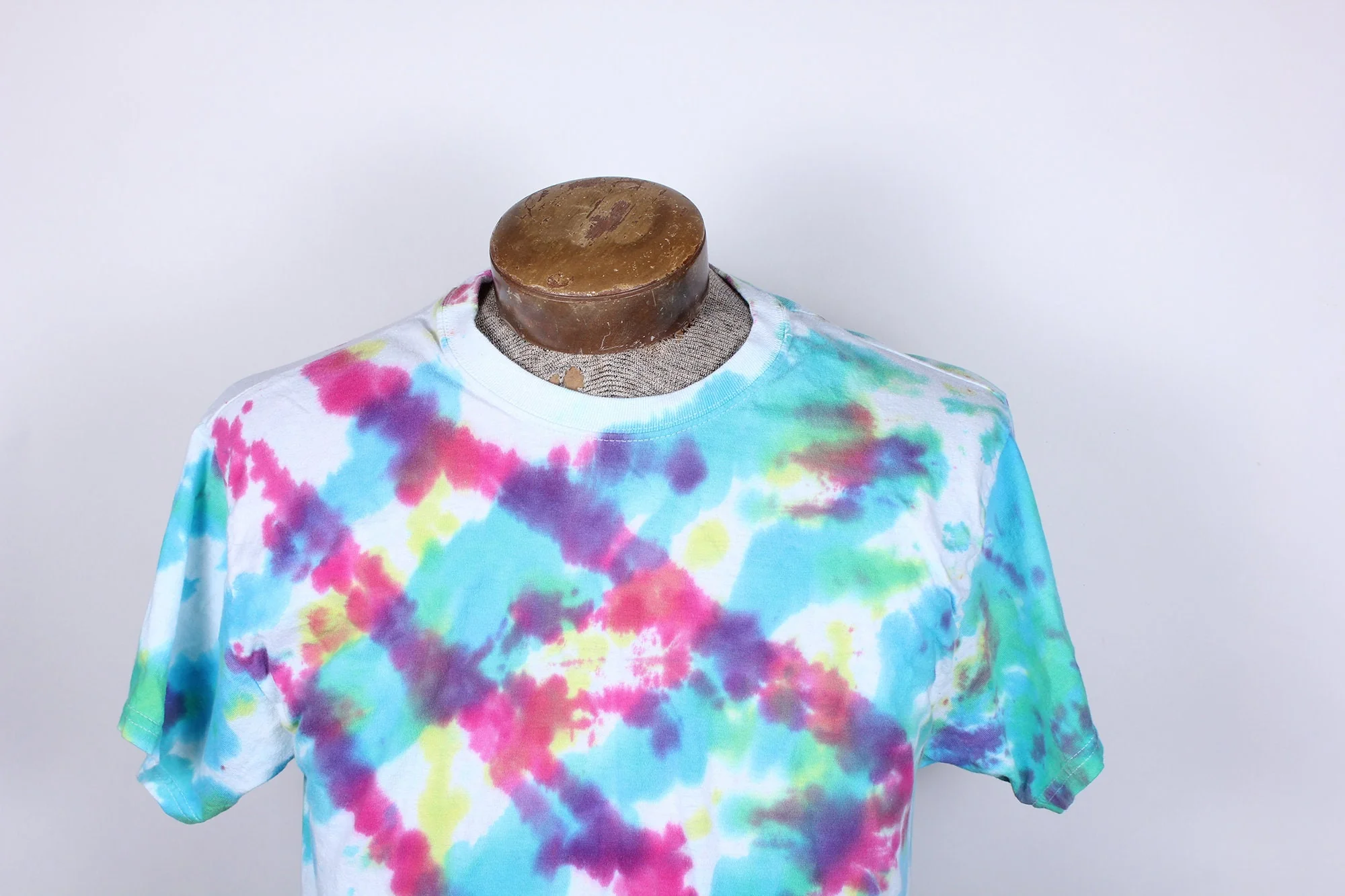 80s Era Hanes Brand Adult Medium Camp T-Shirt Tie Dyed Blue Pink by Hanes - Image 3