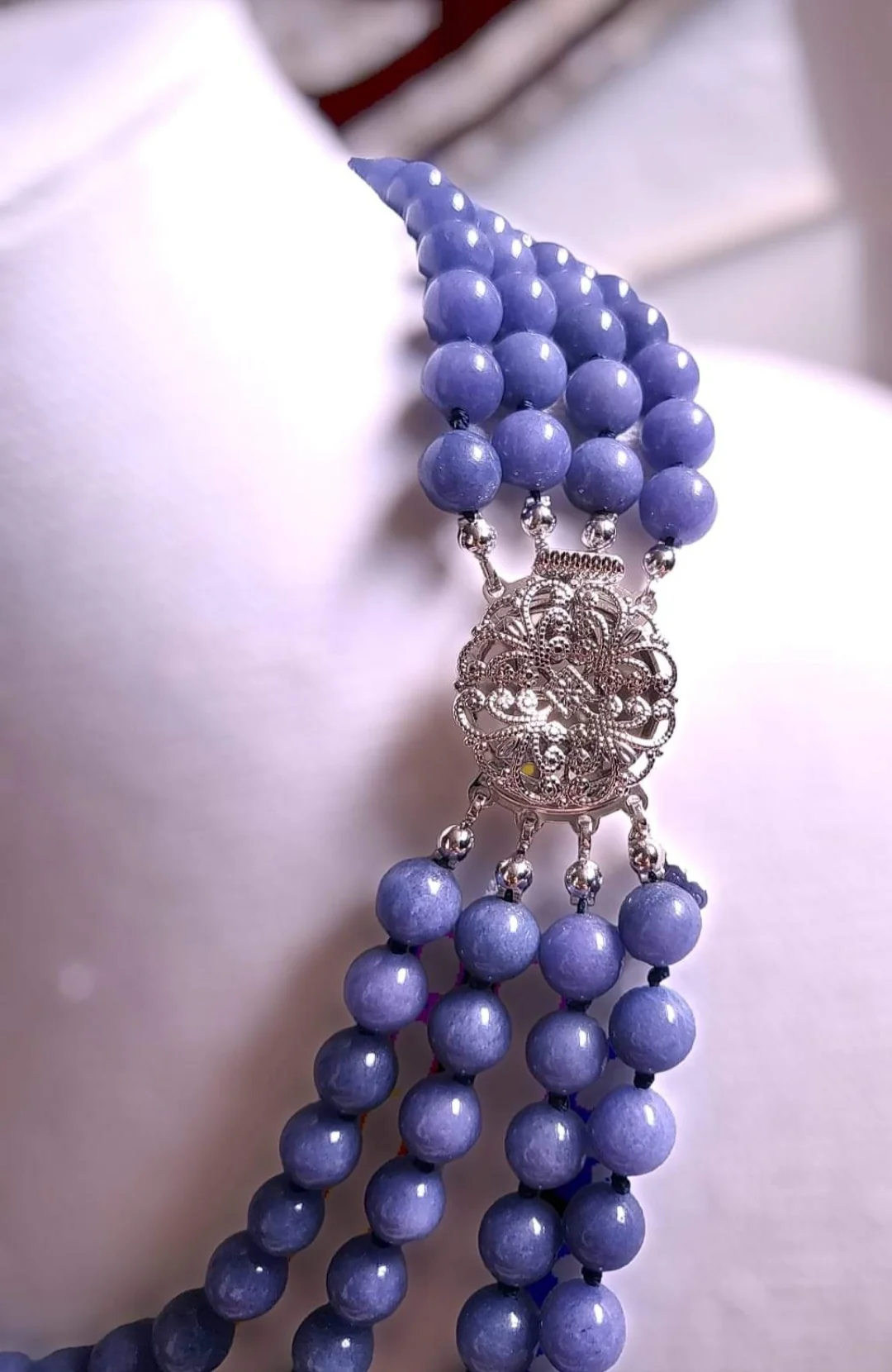 80s Exquisite Jackie O Anhydrite Beaded Necklace By Jbk - Image 2