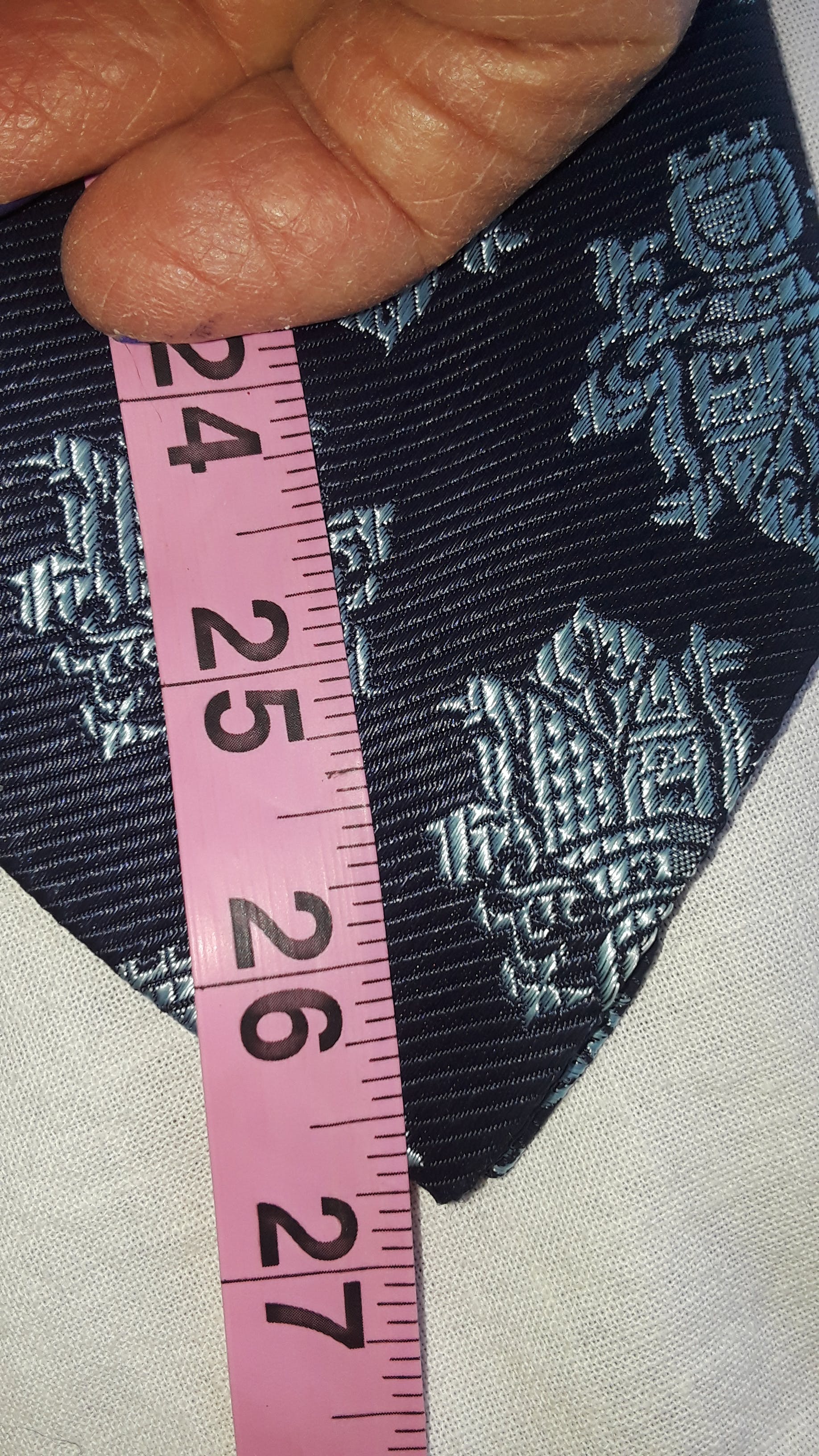 80's Blue and Gray Crest Printed Tie - Image 4