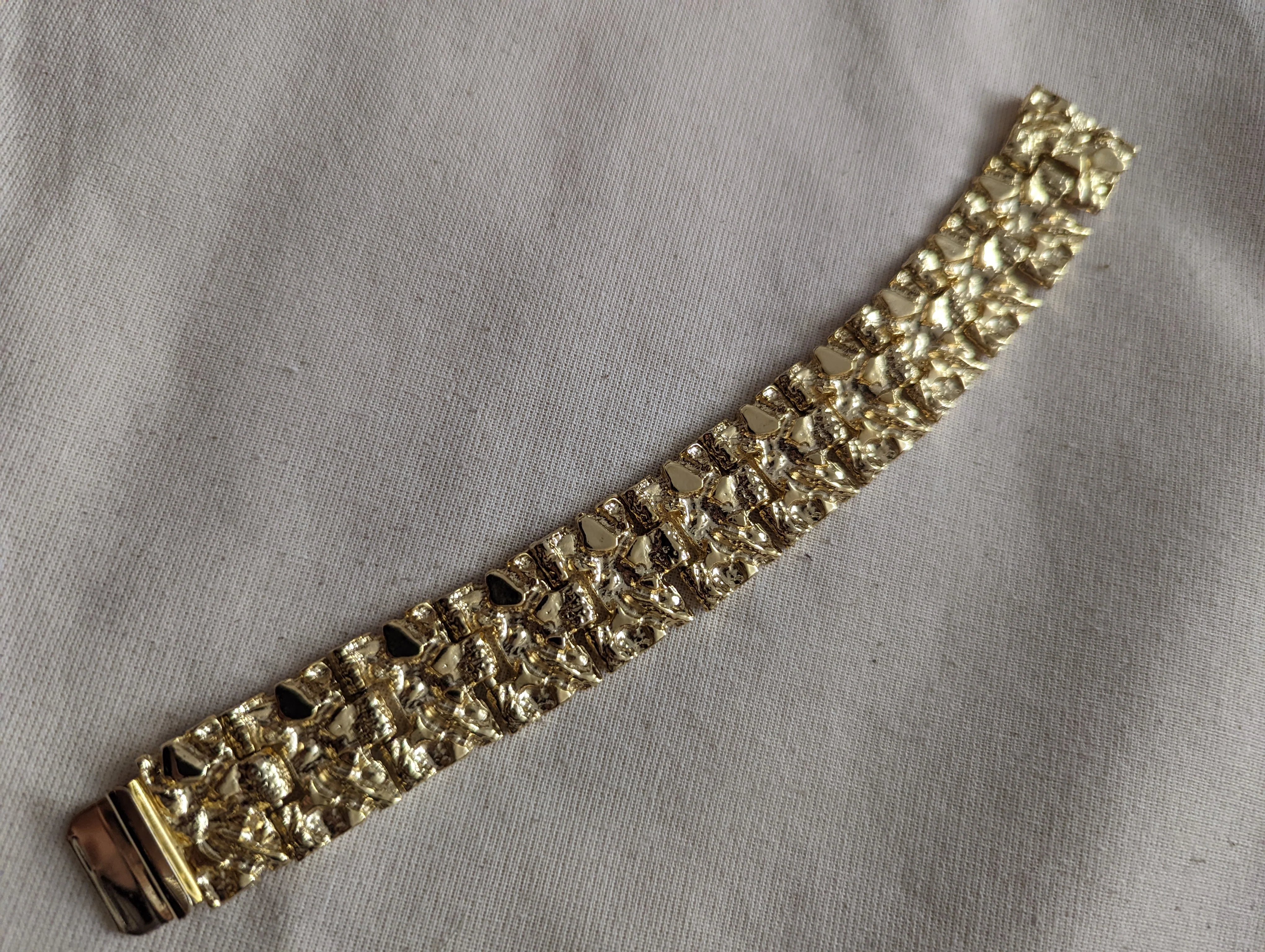 80s Faux Gold Chunky Bracelet - Image 9
