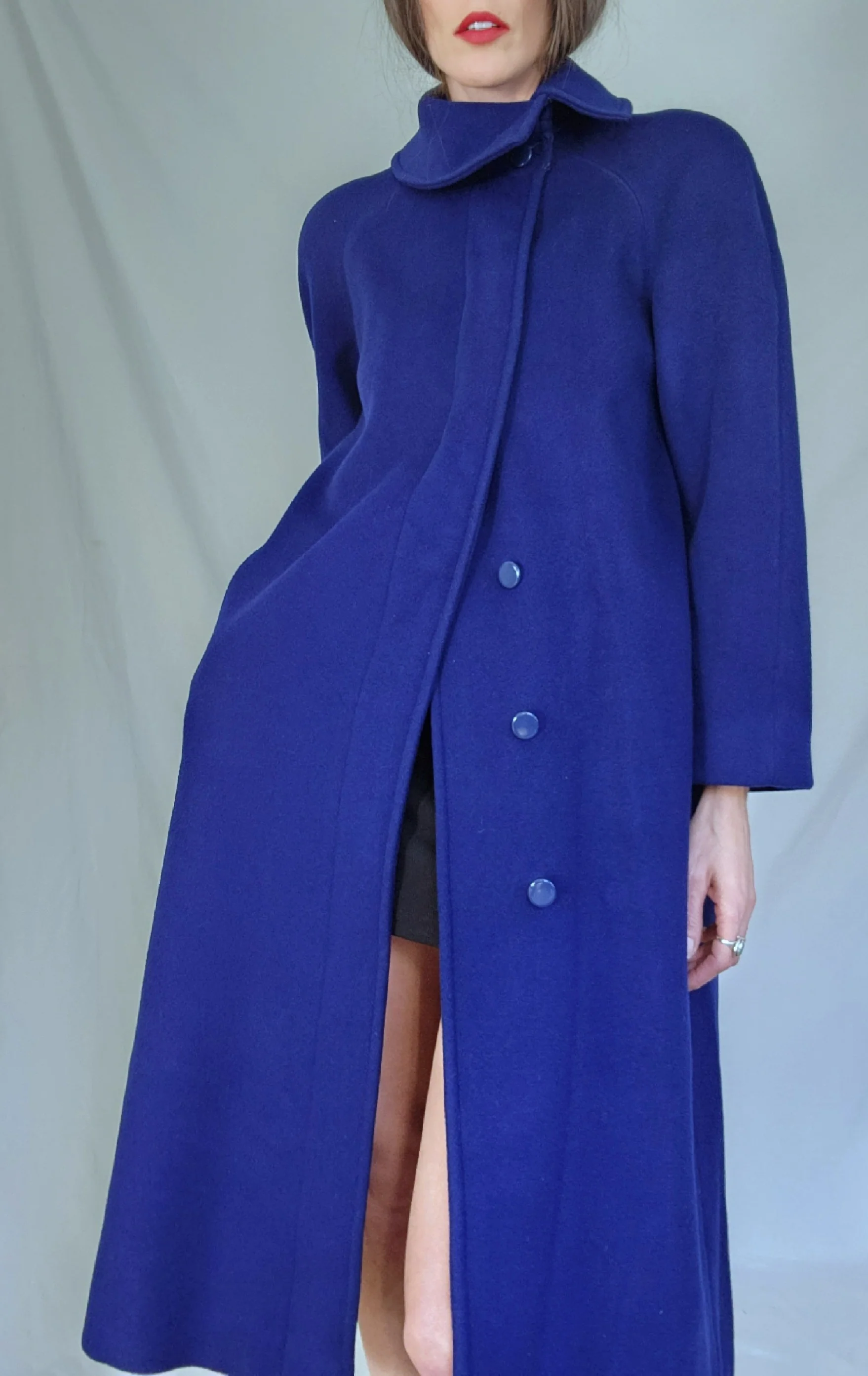 80s Femme Avante Garde Long Royal Blue Wool Overcoat By Nipon - Image 3